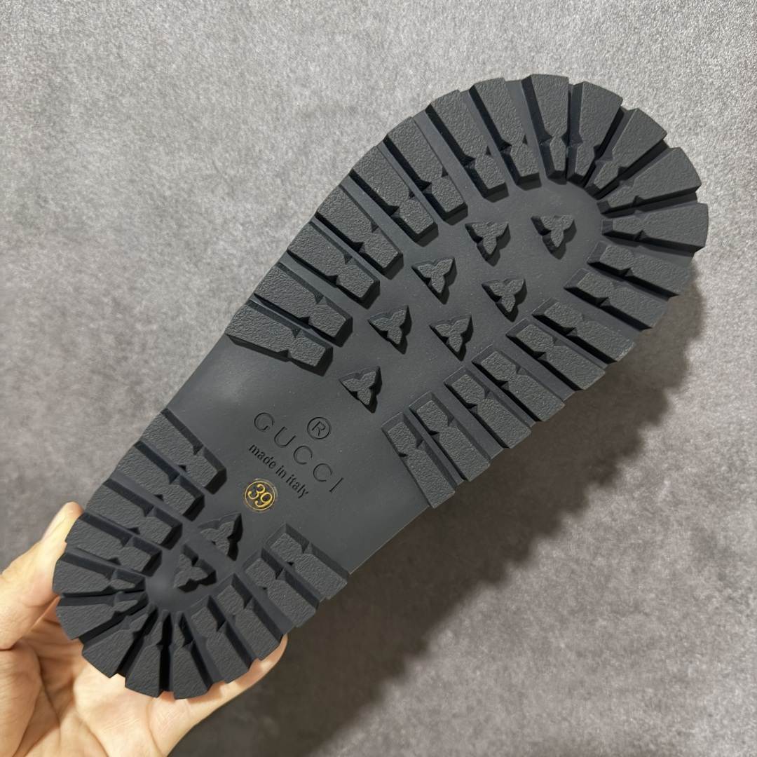 图片[9]-【广东纯原版】Gucci 经典夏日沙滩拖鞋 ⛱️度假系列，适合去海边穿的一款拖鞋～ 不管你去三亚巴厘岛还是日常穿，都可。夏天绝对少不了的一款拖鞋 尺码：38-45-选品中心