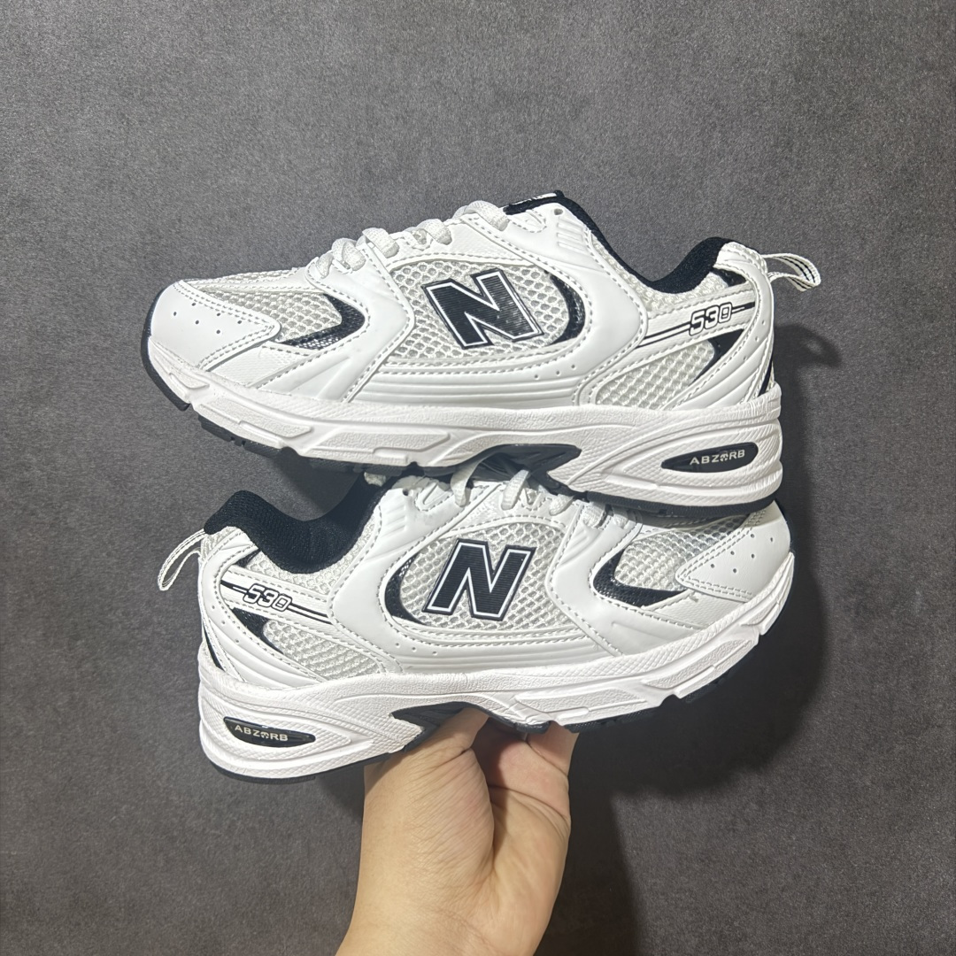 图片[5]-【公司级】】New Balance NB530 新百伦复古透气跑步鞋 以皮革为主的人气轮廓 以极具复古风范的跑鞋外观呈现 设计上全鞋以简约清爽的纯白色作基底 鞋身覆盖大面积织物网眼材质 并于鞋头、鞋带孔眼片等细节处点缀对比鲜明的反光银镀层凸显 鞋舌、侧身等位置则辅以一贯的「N」字标志和品牌徽标彰显身份 最后通过搭载的 ABZORB 缓震中底完善整体造型 货号：MR530SD 尺码：36-45带半码-选品中心