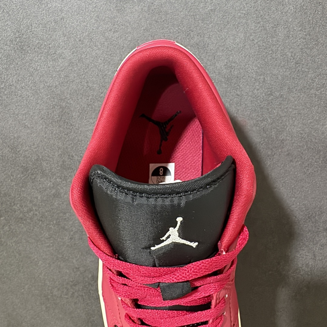 图片[6]-【H11纯原】Nike Air Jordan 1 Low SE AJ1 乔一 舒适贴合 防滑耐磨 低帮 复古篮球鞋 货号：DC0774-605 尺码：35.5 36 36.5 37.5 38 38.5 39 40 40.5 41 42 42.5 43 44 45 46 47.5 #H11顶级纯原 纯原外贸平台特供订单 #全套原纸板楦头开发 #原厂特供材料配套加持 #确保原汁原味 完美呈现版型 #原档数据独家私模大底 #男女鞋同步官方开发至48.5 #原装进口轻量化鞋垫 #进口港宝加持 后跟自然饱满 还原公司包裹性 #鞋面采用原装数据贴合技术 #全方位贴合包裹脚型 #鞋跟部鞋底牵引设计 #提供强大的抓地性能 #更适应不同实战场地路面-选品中心