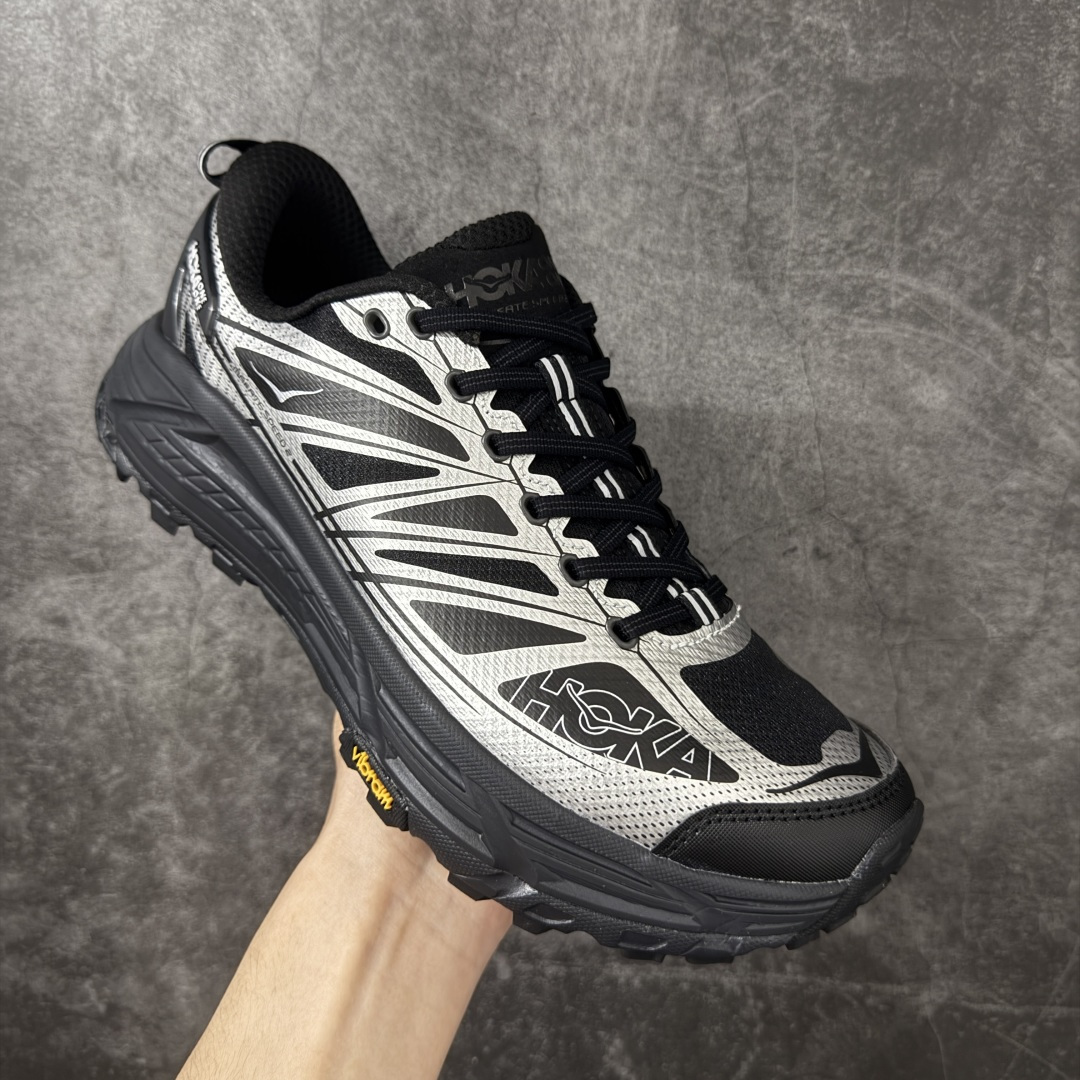 图片[3]-【纯原H版】HOKA ONE ONE Mafate Speed 2 Low 玛法特2代系列低帮轻量户外越野休闲运动慢跑鞋 正确组合底 市场顶级版本 上脚赞到报爆 轻盈舒适 鞋面采用超轻的无缝架构 轻薄的TPU贴在透气的鞋面材料上 减轻重量同时也保证了支撑性 鞋底采用滚动平衡技术 引导跑者回归自然步态 祖传的神奇EVA材质中底依旧是一如既往地表现优秀 能提供充足的缓震 作为HOKA家的越野跑鞋 VIBRAM 橡胶大底也是必不可少的 即便在复杂湿滑的地形 依旧能有良好的抓地力及稳定性 鞋带采用了弹性不易松脱的扁宽弹性鞋带 前掌与中掌部分也进行了加宽 也更加适合亚洲人的脚型 是一款十分全面且足够强悍的户外硬核越野鞋 日常搭配的话短裤是基本不挑 阔腿裤 工装裤以及各种长筒牛仔裤都可以 尺码：36 36.5 37.5 38 38.5 39 40 40.5 41 42 42.5 43 44 44.5 45-选品中心