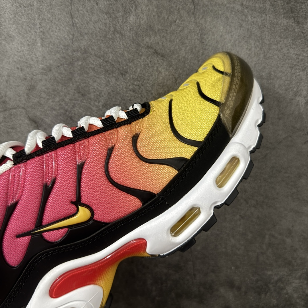 图片[6]-【Max纯原版】Nike Air Max Plus TN气垫系列跑鞋 全新一比一高端版本 真正的市场T1品质 更多配色陆续出货 真正的用心研发 一点一点抠出来的 品质 品控细节 随便闭眼对比市场任何版本 全套原纸板楦头开发 完美呈现版型 工艺流程均与原鞋保持一致 Turned Air 中底缓震技术 鞋面弧度与大底弧度一致 鞋头正确TPU材质 鞋面高频TPU材质1.0厚度 原鞋一致层次感 超越公司货的品控标准 多道QC质检 货号：DX0755-600 尺码：36 36.5 37.5 38 38.5 39 40 40.5 41 42 42.5 43 44 44.5 45 46-选品中心