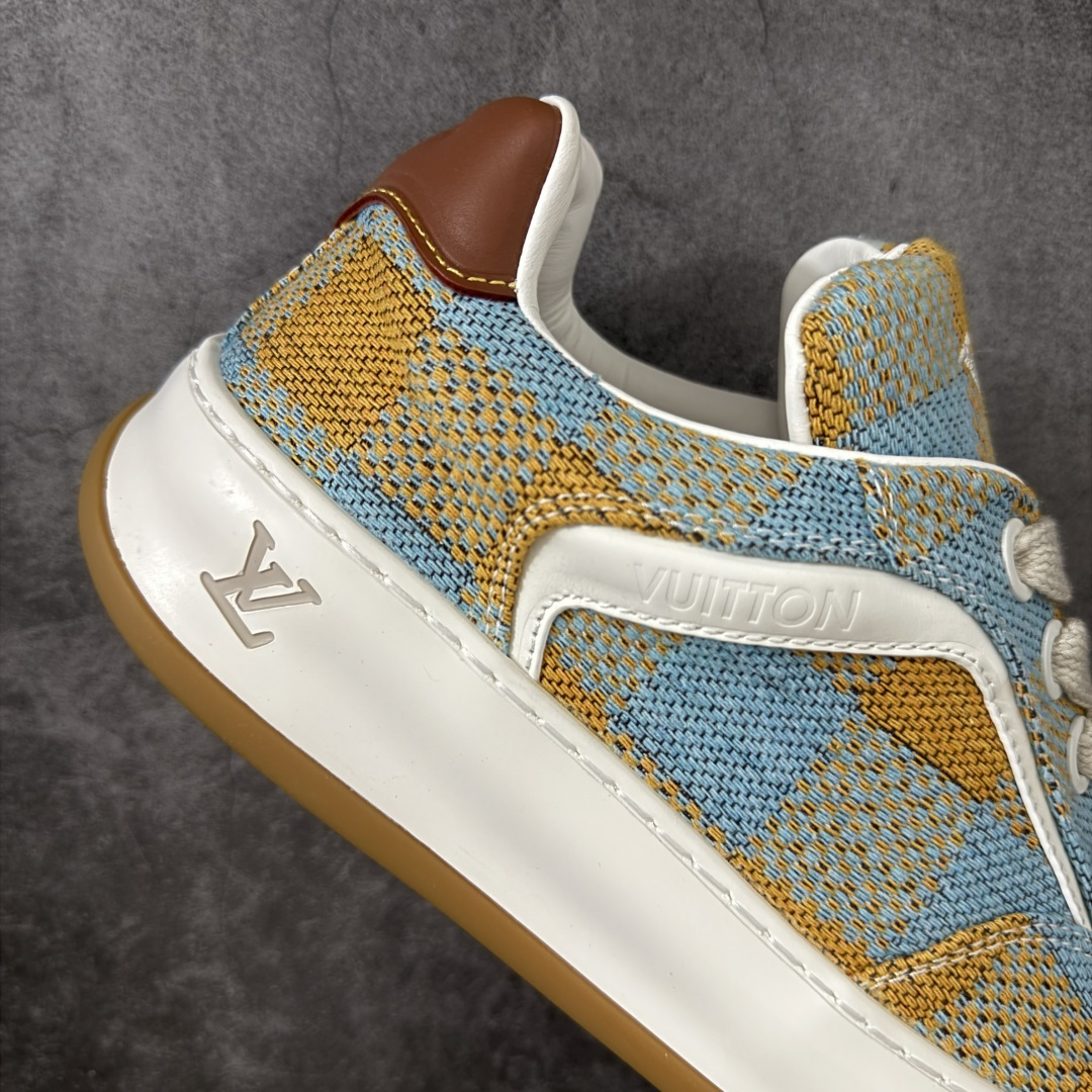 图片[7]-【专柜版/海淘代购】 LV 路易威登LOUIS VUITTON Tilted Low Sneakers 倾斜系列低帮复古休闲运动文化百搭板鞋 2026早春款板鞋 饼干鞋 市场最顶天花板 礼盒包装 正确细节 原鞋原材料1：1打造 完美版型做工 欢迎对比市场任何品质的货品 广东原产 升级原楦型开发纸版 包装说明书防尘布袋物件(附送官方快递加固牛皮纸外盒!!)#采用Monogram 丹宁布鞋面材质#鞋垫嵌入软脚感EVA物料#后跟耐弯折滴塑支撑片#全新开发TPR光泽组合隔色鞋底❗ 尺码：39 40 41 42 43 44 45 46-选品中心