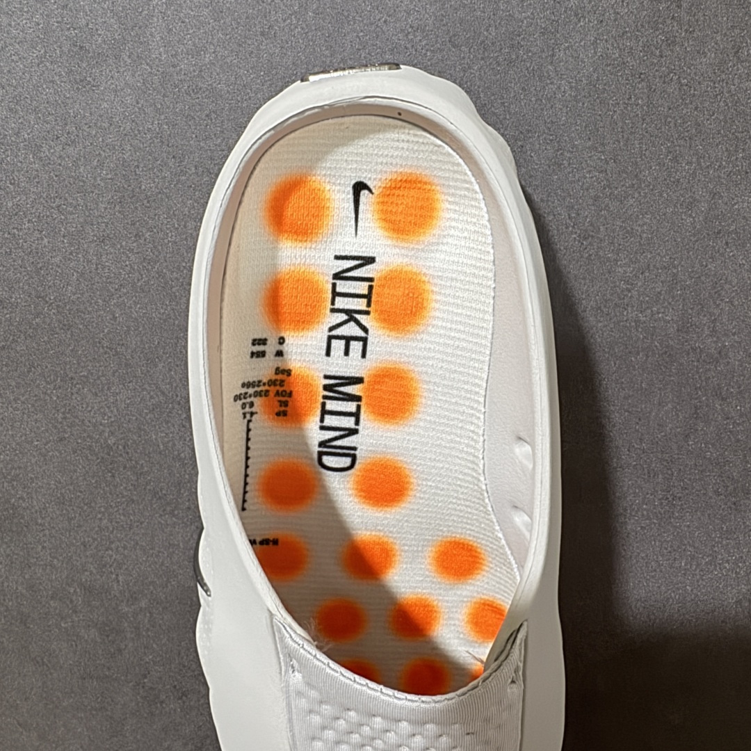 图片[6]-【公司级】Nike Mind 001 黑科技足底按摩舒适柔软包头拖鞋 该系列首作 Mind 001 从神经科学中汲取灵感，打造出一款不仅外观独特，更能为穿着者带来别样感知体验的运动拖鞋，此次新作将继续延续此核心方向。历时十年打磨的 Mind 系列，承载着 Nike 对未来鞋款的愿景呈现。系列中的每双鞋，外底均由 22 个独立泡沫结节构成，旨在模拟赤足般的体验。这些结节通过与足底感官感受器的相互作用，从而促进人体的自然步态。 货号：HQ4307-003、HQ4307-002、HQ4307-001、HQ4307-600 尺码：36-48-选品中心