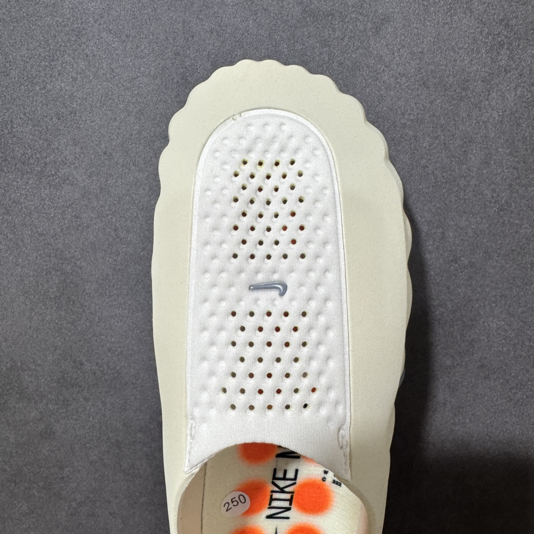 图片[5]-【公司级】Nike Mind 001 黑科技足底按摩舒适柔软包头拖鞋 该系列首作 Mind 001 从神经科学中汲取灵感，打造出一款不仅外观独特，更能为穿着者带来别样感知体验的运动拖鞋，此次新作将继续延续此核心方向。历时十年打磨的 Mind 系列，承载着 Nike 对未来鞋款的愿景呈现。系列中的每双鞋，外底均由 22 个独立泡沫结节构成，旨在模拟赤足般的体验。这些结节通过与足底感官感受器的相互作用，从而促进人体的自然步态。 货号：HQ4307-003、HQ4307-002、HQ4307-001、HQ4307-600 尺码：36-48-选品中心