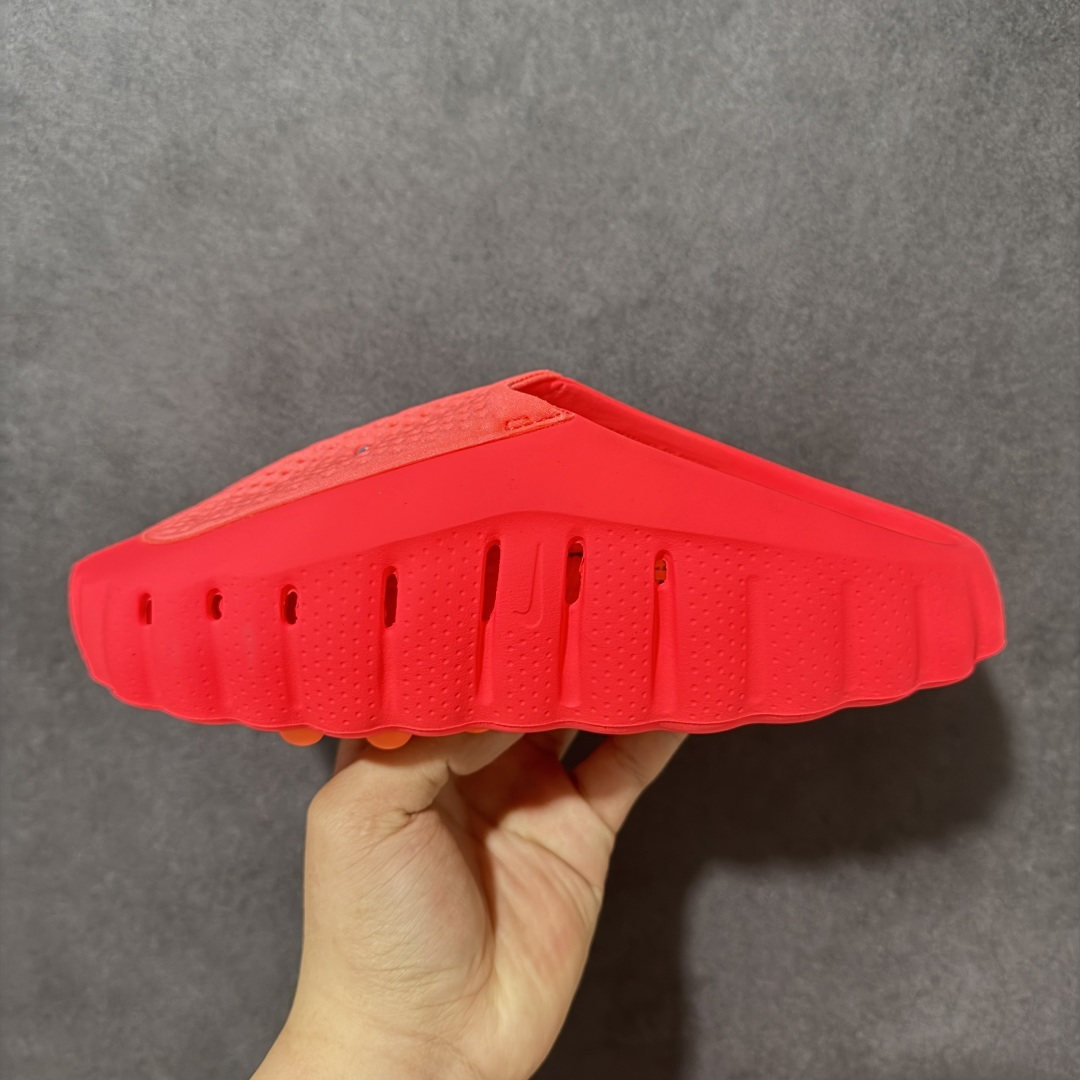 图片[2]-【公司级】Nike Mind 001 黑科技足底按摩舒适柔软包头拖鞋 该系列首作 Mind 001 从神经科学中汲取灵感，打造出一款不仅外观独特，更能为穿着者带来别样感知体验的运动拖鞋，此次新作将继续延续此核心方向。历时十年打磨的 Mind 系列，承载着 Nike 对未来鞋款的愿景呈现。系列中的每双鞋，外底均由 22 个独立泡沫结节构成，旨在模拟赤足般的体验。这些结节通过与足底感官感受器的相互作用，从而促进人体的自然步态。 货号：HQ4307-003、HQ4307-002、HQ4307-001、HQ4307-600 尺码：36-48-选品中心