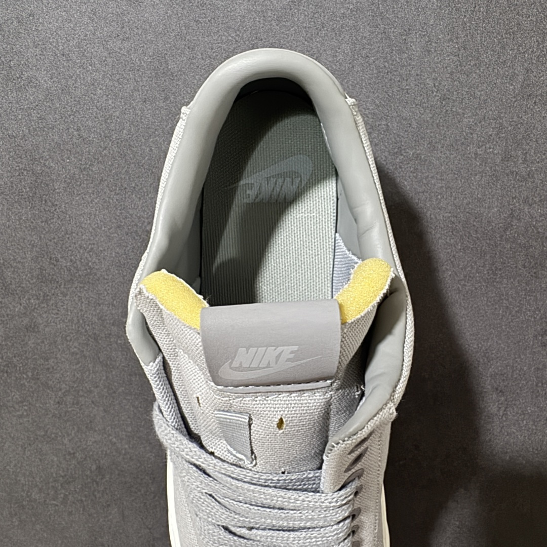图片[6]-【公司级】Devin Booker x Nike Blazer Low Detroit Tigers 布克联名 后跟位置非常具有底特律街头味道的字体 D 代表布克的名字首字母 细看鞋底包边还暗藏浮雕刻画 后跟也标注了 Book 字样 和 D 结合起来就是 D Book 货号： HQ2054-001 尺码： 36 36.5 37.5 38 38.5 39 40 40.5 41 42 42.5 43 44 44.5 45-选品中心