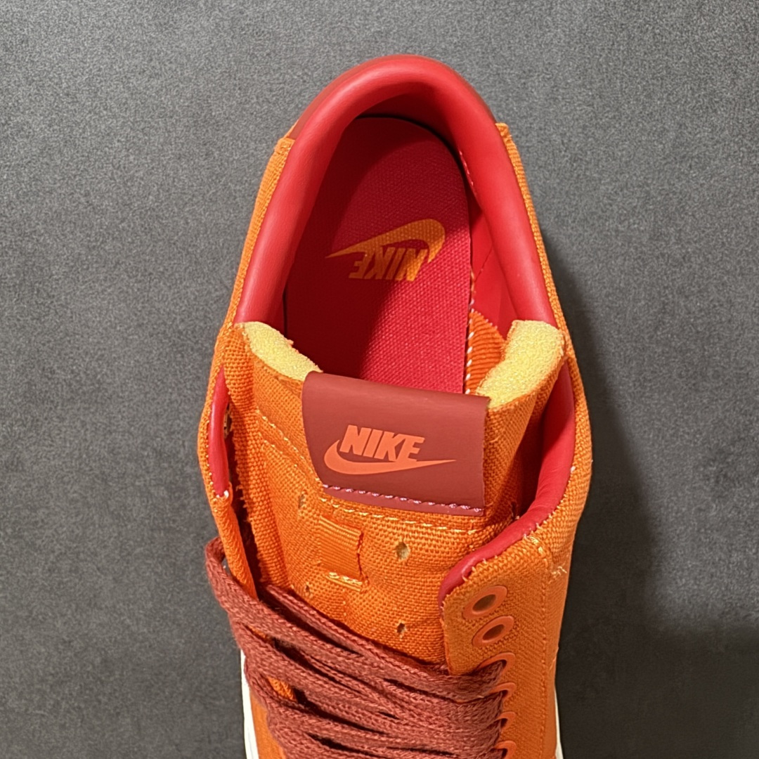 图片[6]-【公司级】Devin Booker x Nike Blazer Low Detroit Tigers 布克联名 后跟位置非常具有底特律街头味道的字体 D 代表布克的名字首字母 细看鞋底包边还暗藏浮雕刻画 后跟也标注了 Book 字样 和 D 结合起来就是 D Book 货号： HQ2054-800 尺码： 36 36.5 37.5 38 38.5 39 40 40.5 41 42 42.5 43 44 44.5 45-选品中心