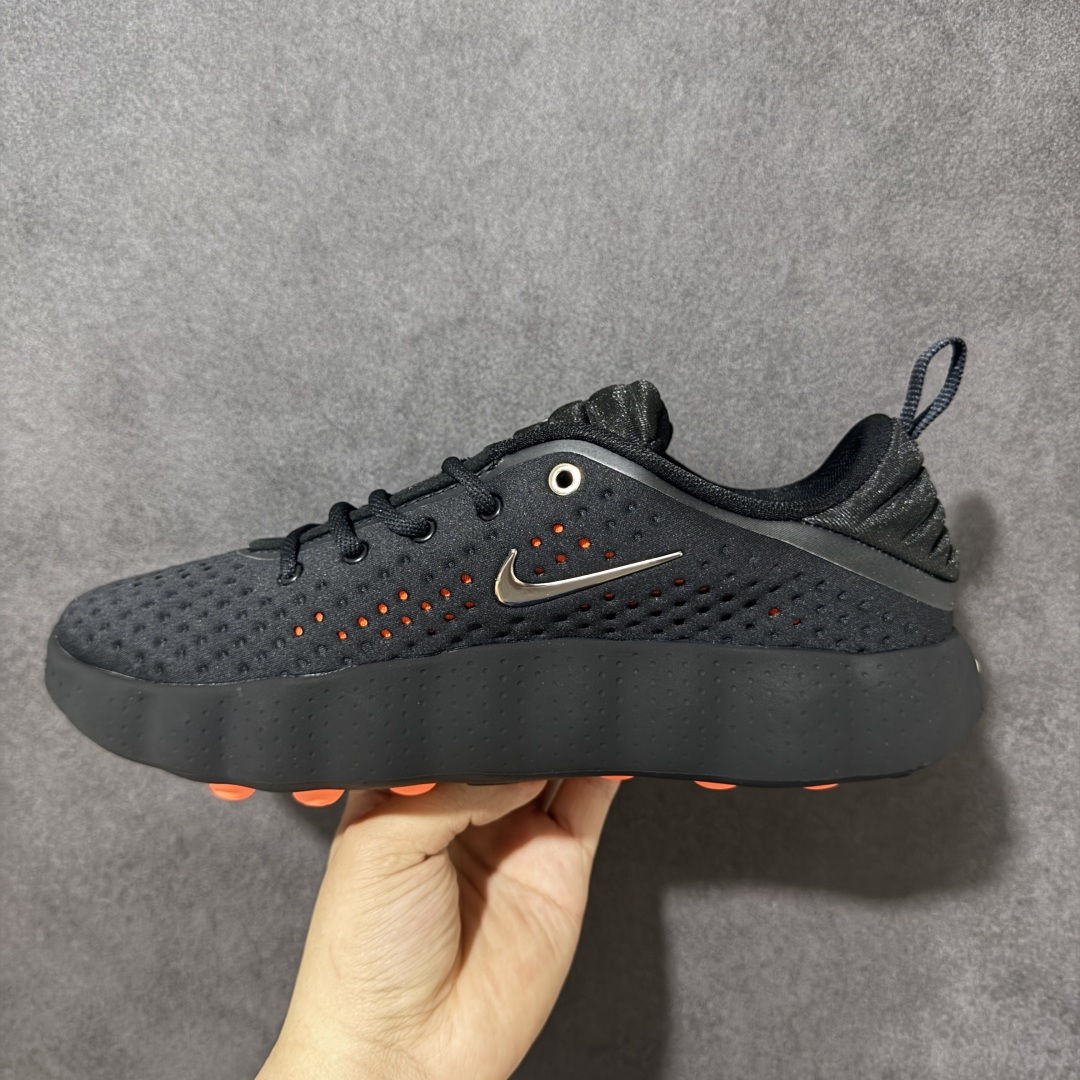 图片[2]-【公司级】Nike Mind 002 耐克 舒适柔软 科技训练鞋 黑科技产物 作为耐克首款结合神经科学研发的鞋款 它最大的设计在于鞋底 鞋底嵌有22个独立泡棉节点 上脚后能有效刺激足底触觉 搭配吸睛的外观 适合在运动后松时穿着 带来独特体验 货号：HQ4308-001 尺码：36-45-选品中心