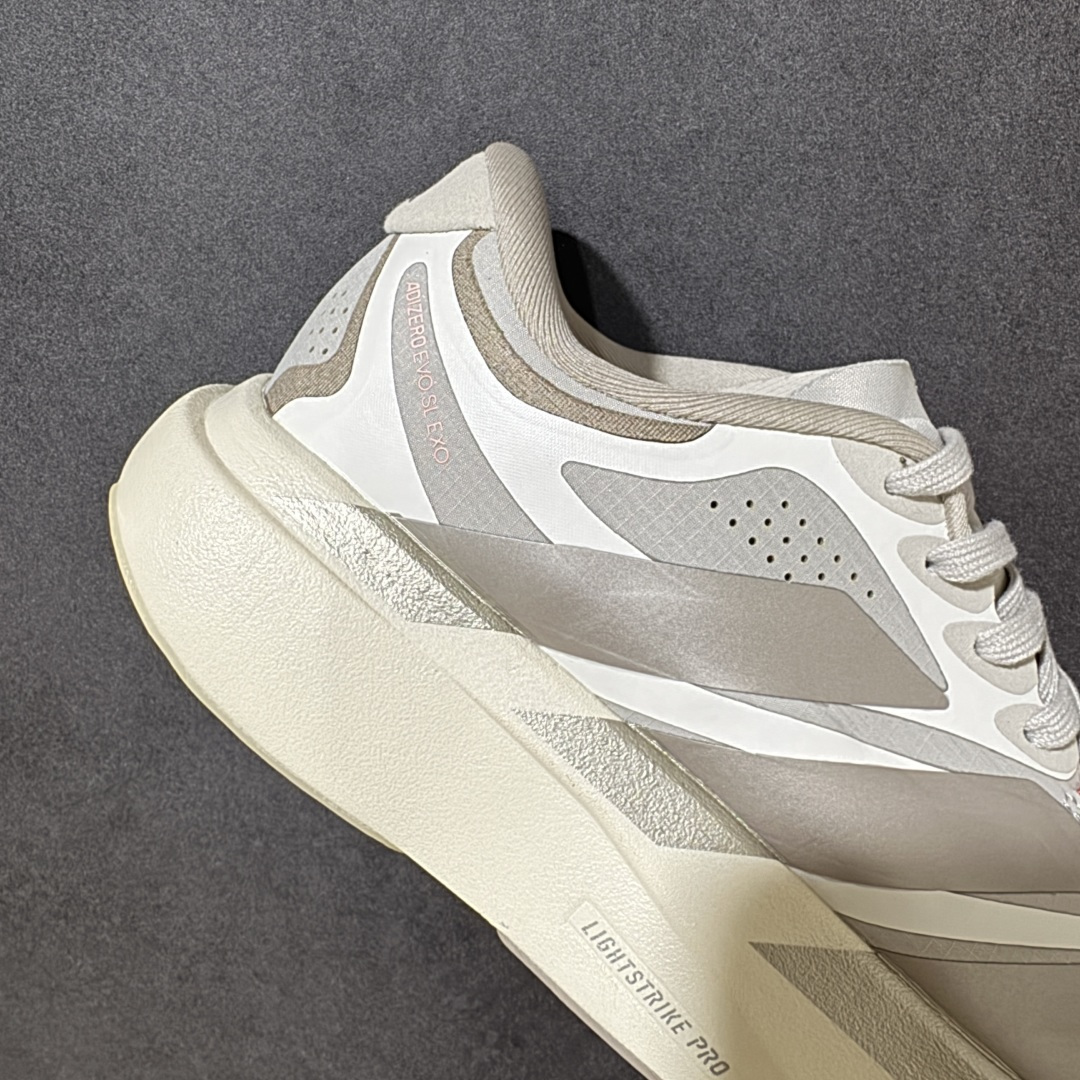 图片[7]-【公司级】Adidas Adizero Evo SL EXO 阿迪达斯 舒适百搭防滑耐磨 低帮 休闲跑步鞋 中底配置方面搭载全掌Lightstrike Pro 鞋面采用透气网面 契合日常训练鞋的定位 外底给到了橡胶 更加防滑耐磨 货号：KI4789 尺码：36 36.5 37 38 38.5 39 40 40.5 41 42 42.5 43 44 45-选品中心