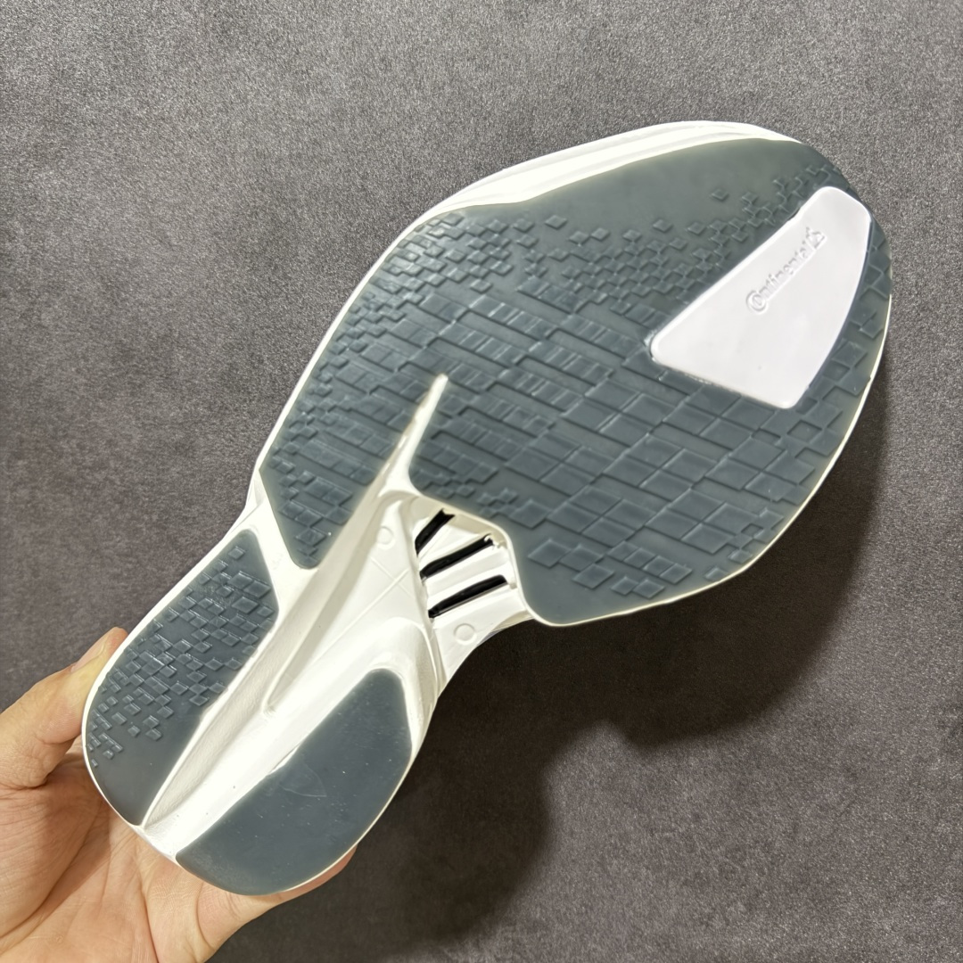 图片[9]-【公司级】Adidas Adizero Evo SL EXO 阿迪达斯 舒适百搭防滑耐磨 低帮 休闲跑步鞋 中底配置方面搭载全掌Lightstrike Pro 鞋面采用透气网面 契合日常训练鞋的定位 外底给到了橡胶 更加防滑耐磨 货号：JS1889 尺码：36 36.5 37 38 38.5 39 40 40.5 41 42 42.5 43 44 45-选品中心