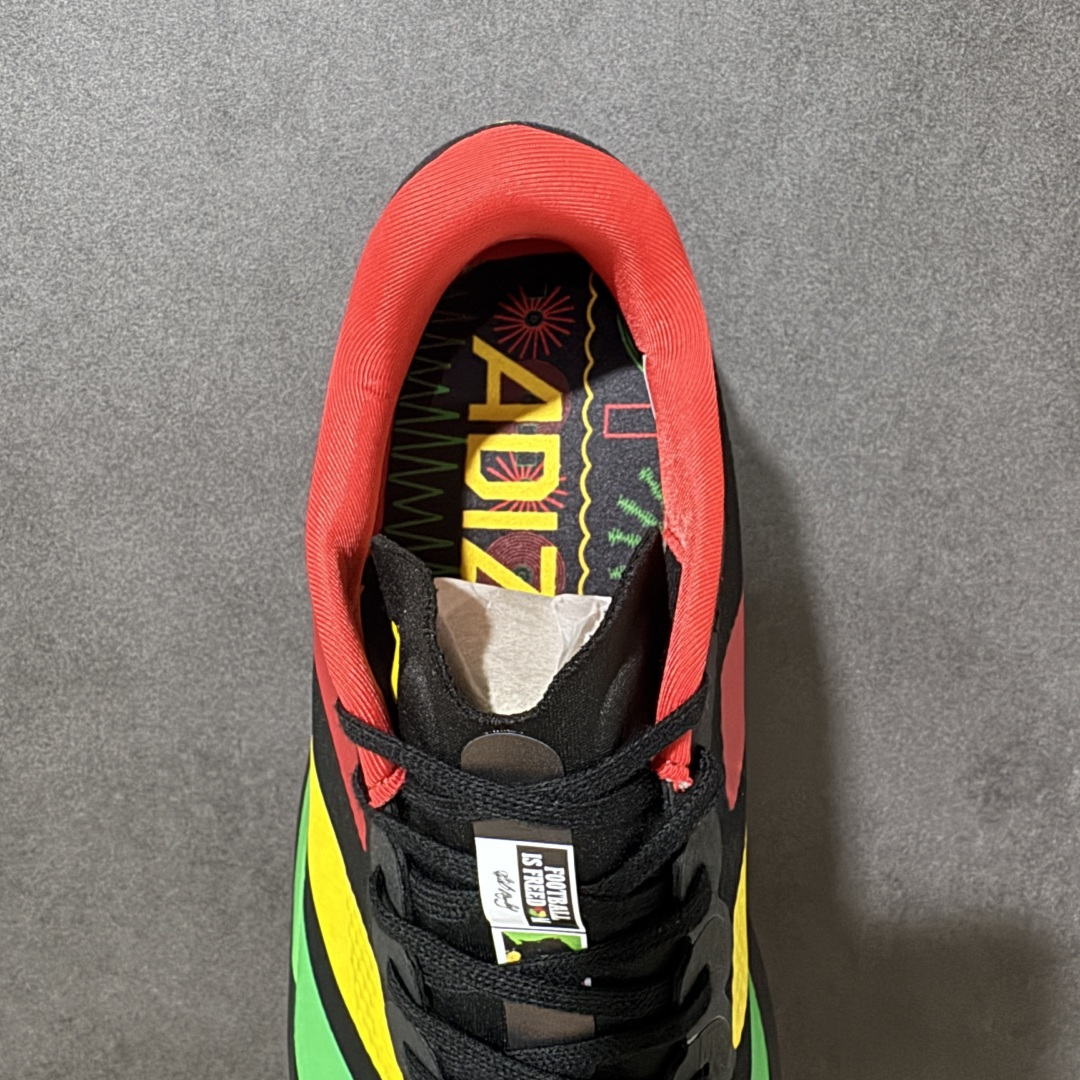 图片[6]-【公司级】Adidas Adizero Evo SL EXO 阿迪达斯 舒适百搭防滑耐磨 低帮 休闲跑步鞋 中底配置方面搭载全掌Lightstrike Pro 鞋面采用透气网面 契合日常训练鞋的定位 外底给到了橡胶 更加防滑耐磨 货号：KJ6160 尺码：36 36.5 37 38 38.5 39 40 40.5 41 42 42.5 43 44 45-选品中心