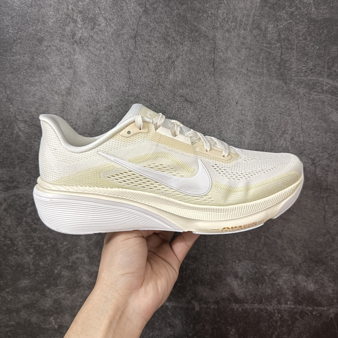 【XE纯原】Nike Air Zoom Pegasus 42 登月42代超级飞马系列马拉松跑步鞋 IB1881-106 平台专供 充正品质 之前未流通市场版本 内里嵌入定型海绵 中底搭载前Zoom+全掌React配置 全部原鞋开发打造 所有细节全部同步原版 全新一代拥有 Zoom Air 一如既往的稳定感和流畅感 鞋面采用工程网眼设计 为特定高热区域营造出色透气性 进一步增加鞋面的穿孔数量 让足部能够快速散热 中足搭配 Flywire 飞线 在高速运动时营造舒适稳定的贴合感 内置Zoon气垫加持 动力十足！ 尺码： 36-46-选品中心