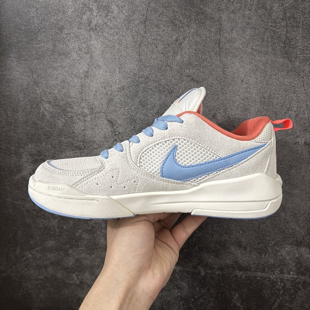 图片[2]-【N版纯原】Jordan CMFT Era 白蓝红 HJ6778-100 舒适简约低帮运动鞋 实拍首发 鞋面大面积的网眼透气性拉满 中底的大面积泡棉超级舒适 尺码：36 36.5 37 38.5 39 40 40.5 41 42 42.5 43 44 44.5 45-选品中心