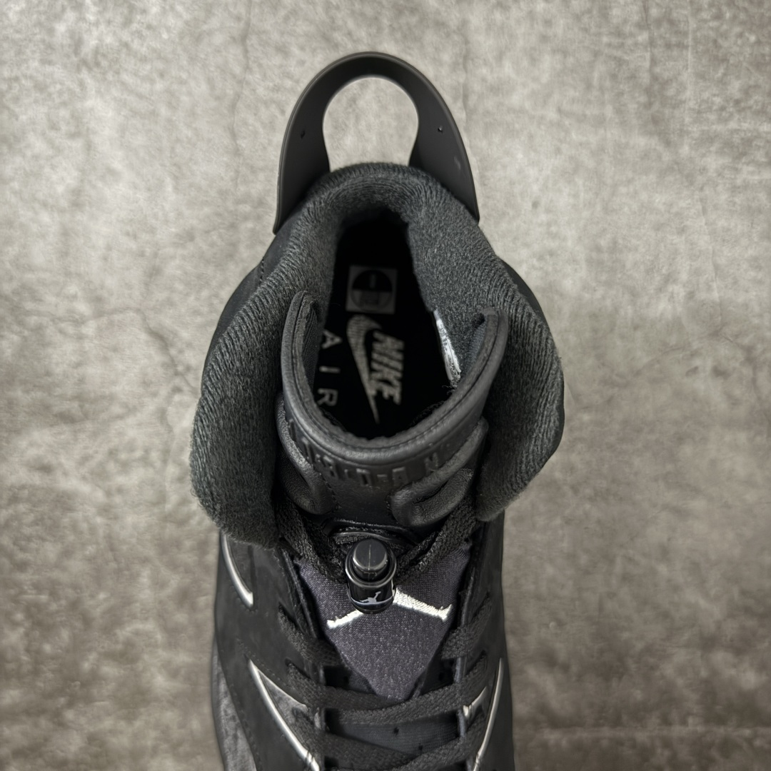图片[8]-【外贸纯原版】Air Jordan 6 Retro \”Cap and Gown\” AJ6 乔6毕业主题 货号：IR2266-010 莞产渠道大厂出品 顶级品质 原楦原纸板开发 采购原厂皮料 原厂定型 后跟完美小蛮腰效果 到手可心比对发售原鞋 上脚百分百充当正品驾驭 真正原装公司级完美鞋型 一切细节实拍所见所得！ 纸板中底 完美版型 一应俱全 外贸专供 发国外寄售可稳妥充正操作 鞋身采用黑色翻毛皮鞋面，辅以白色细节点缀，中底、鞋后跟贴片以及鞋面裁片与鞋带包边上的 3M 反光元素，在不破坏整体高级质感的前提下，为鞋款注入恰到好处的吸睛亮点。鞋后跟处的 “ Nike Air ” 经典标识，更让这款新作自带复古韵味。 尺码：40.5 41 42 42.5 43 44 44.5 45 45.5 46 47.5 48.5-选品中心