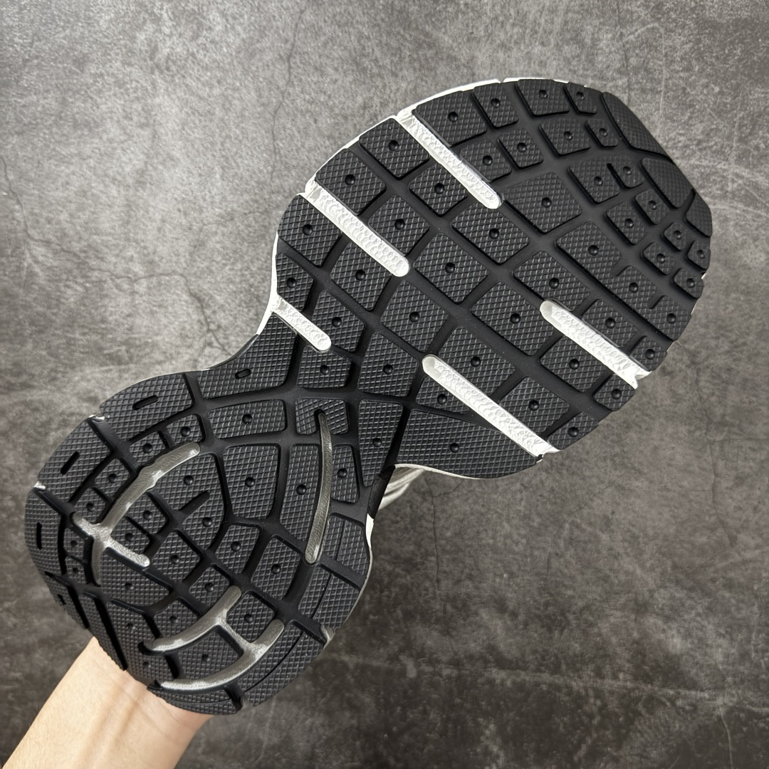 图片[9]-【XA版】巴黎3XL 蜘蛛侠绑带 Balenciaga巴黎世家 24ss 绑带做旧款 巴黎十代网眼潮流百搭低帮老爹鞋 慢工出细活 出货即最强 皮料钢丝纹高频工艺 整体鞋面及大底做旧 网眼破坏磨毛效果 各个方面均无可挑剔 尺码：35-46 偏大一码 建议比正常运动鞋买小一号-选品中心