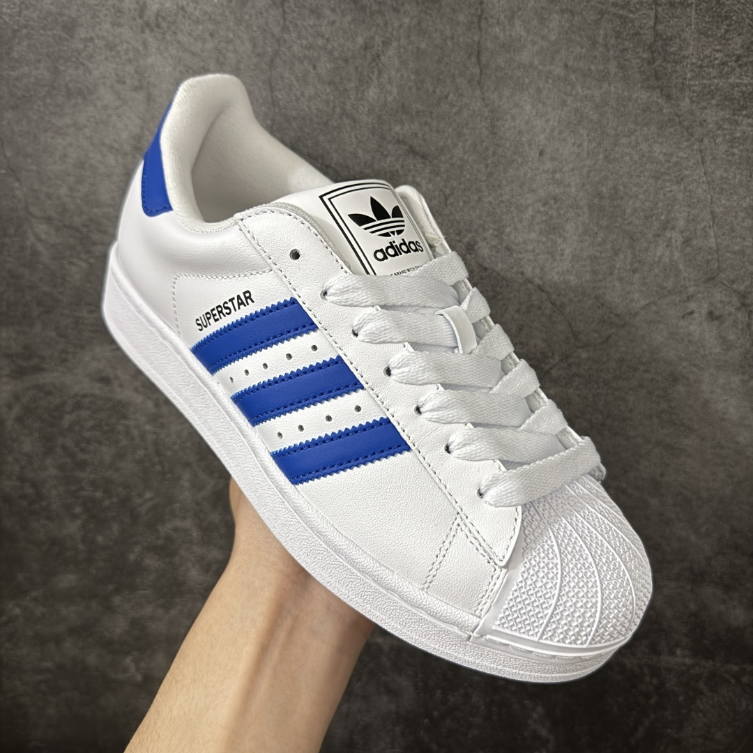 图片[3]-【H11顶级头层版】adidas originals Superstar 2 贝壳头 简约经典 舒适时尚 复古板鞋 男女同款 白蓝 货号：JQ4729 全新升级版 皮料改进至头层原厂皮 原盒 原底原料 开模打造 原厂织唛鞋标 高精密准度 原楦原纸板开发 匹配原版98%以上 后跟垫棉独家呈现 反口里弧度正确 原厂鞋垫 背胶 后跟电绣针数 与正品一致 原厂皮料 原厂车缝线 质感无敌 皮料切割干净 无任何毛边 清洁度细节完美 进口港宝加持 后跟自然饱满 还原公司包裹性 鞋面采用原装数据贴合技术 全方位贴合包裹脚型 鞋跟部鞋底牵引设计 提供强大的抓地性能 更适应不同实战场地路面 尺码：35.5 36 36.5 37.5 38 38.5 39 40 40.5 41 42 42.5 43 44 45-选品中心