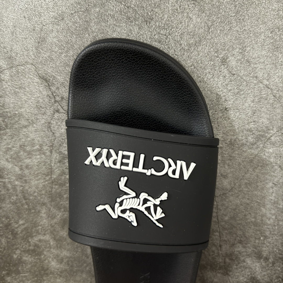 图片[5]-【莞产纯原】始祖鸟Arcteryx Slipper 百搭柔软 防滑一字拖鞋 中底设计提供更佳支撑和舒适感受 一片式鞋面搭配加厚衬里 贴合脚面 给予舒适脚感 尺码：39 40 41 42 43 44 45-选品中心
