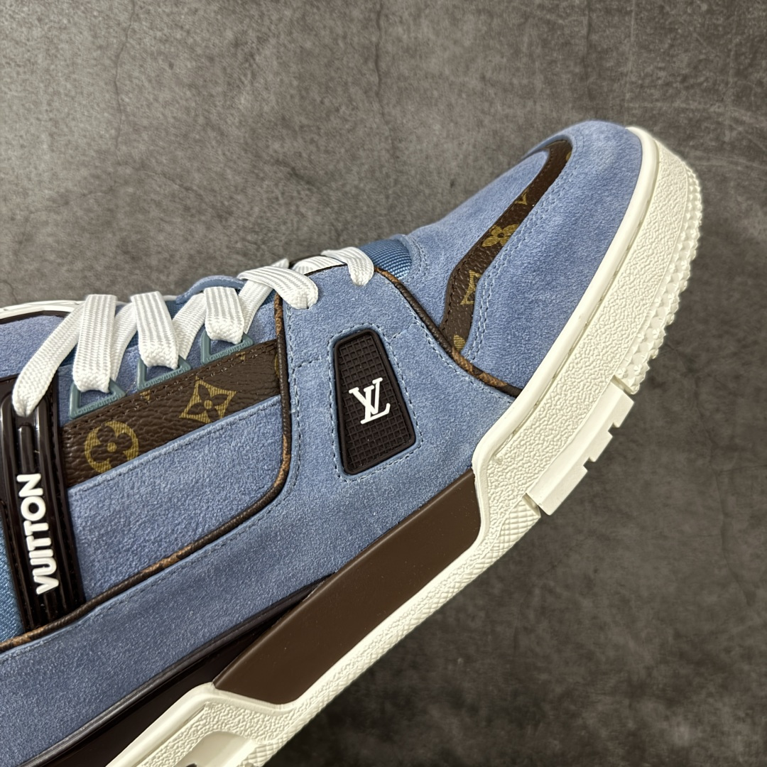 图片[6]-【广东公司级礼盒版】LV Louis Vuitton Trainer 低帮休闲板鞋 代购级别 ZP级全套包装 原版购入历时近两个月开发打造！ 经典多拼色超好看 原版完美楦型 调试了两个月 鞋面独家订制压纹粒面小牛皮 大底TPU、模具费2w+ 质感媲美原版 垫脚聚米微料加透气英伦网布 细节原版一致 ❗️请注意区分市面通货材料 版型 包装配件 尺码： 38 39 40 41 42 43 44 45-选品中心
