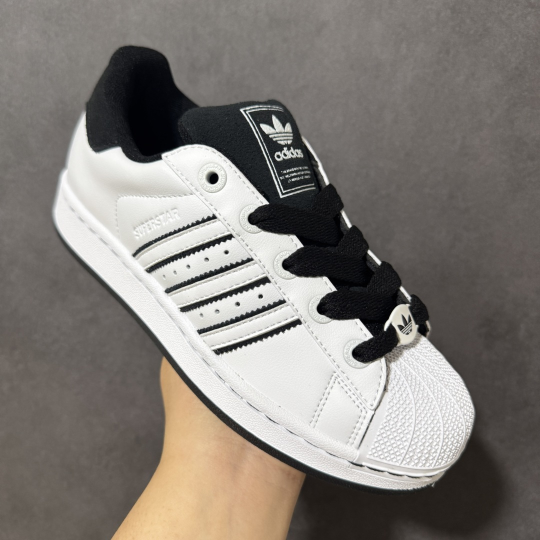 图片[3]-【H11顶级头层版】adidas originals Superstar 2 贝壳头 简约经典 舒适时尚 复古板鞋 男女同款 黑白 货号：JH5469 全新升级版 皮料改进至头层原厂皮 原盒 原底原料 开模打造 原厂织唛鞋标 高精密准度 原楦原纸板开发 匹配原版98%以上 后跟垫棉独家呈现 反口里弧度正确 原厂鞋垫 背胶 后跟电绣针数 与正品一致 原厂皮料 原厂车缝线 质感无敌 皮料切割干净 无任何毛边 清洁度细节完美 进口港宝加持 后跟自然饱满 还原公司包裹性 鞋面采用原装数据贴合技术 全方位贴合包裹脚型 鞋跟部鞋底牵引设计 提供强大的抓地性能 更适应不同实战场地路面 尺码：35.5 36 36.5 37.5 38 38.5 39 40 40.5 41 42 42.5 43 44 45-选品中心