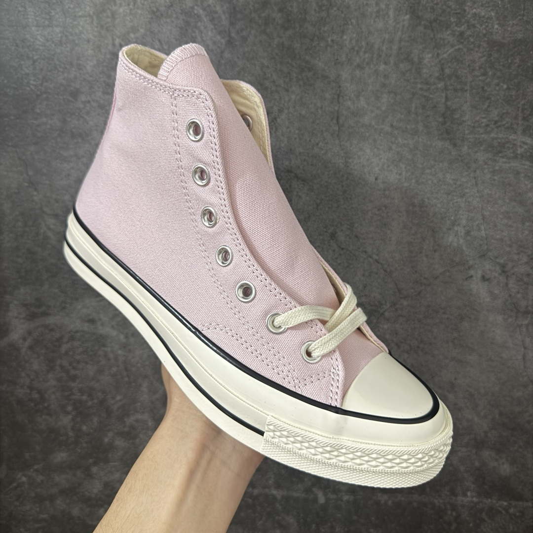 图片[3]-【虎扑版】 越南订单 裸鞋圈专属版本 Converse Chuck All Star 1970S 经典款潮流耐磨帆布鞋 经典永不过时 十年老厂出品 平台正品订单 超稳定的品控清洁度 全套原厂材料配置 原厂硫化工艺 油性扁平尖头 原厂楦头纸板数据 一体化超软蓝底加持 超软EVA鞋垫 后掌灰色缓震胶 脚感一比一还原 耐磨橡胶大底 越南产内外标 原盒黑色吊牌 超高清洁度 随意冲正 如有更好白送 偏大一码 尺码：35 36 36.5 37 37.5 38 39 39.5 40 41 41.5 42 42.5 43 44-选品中心