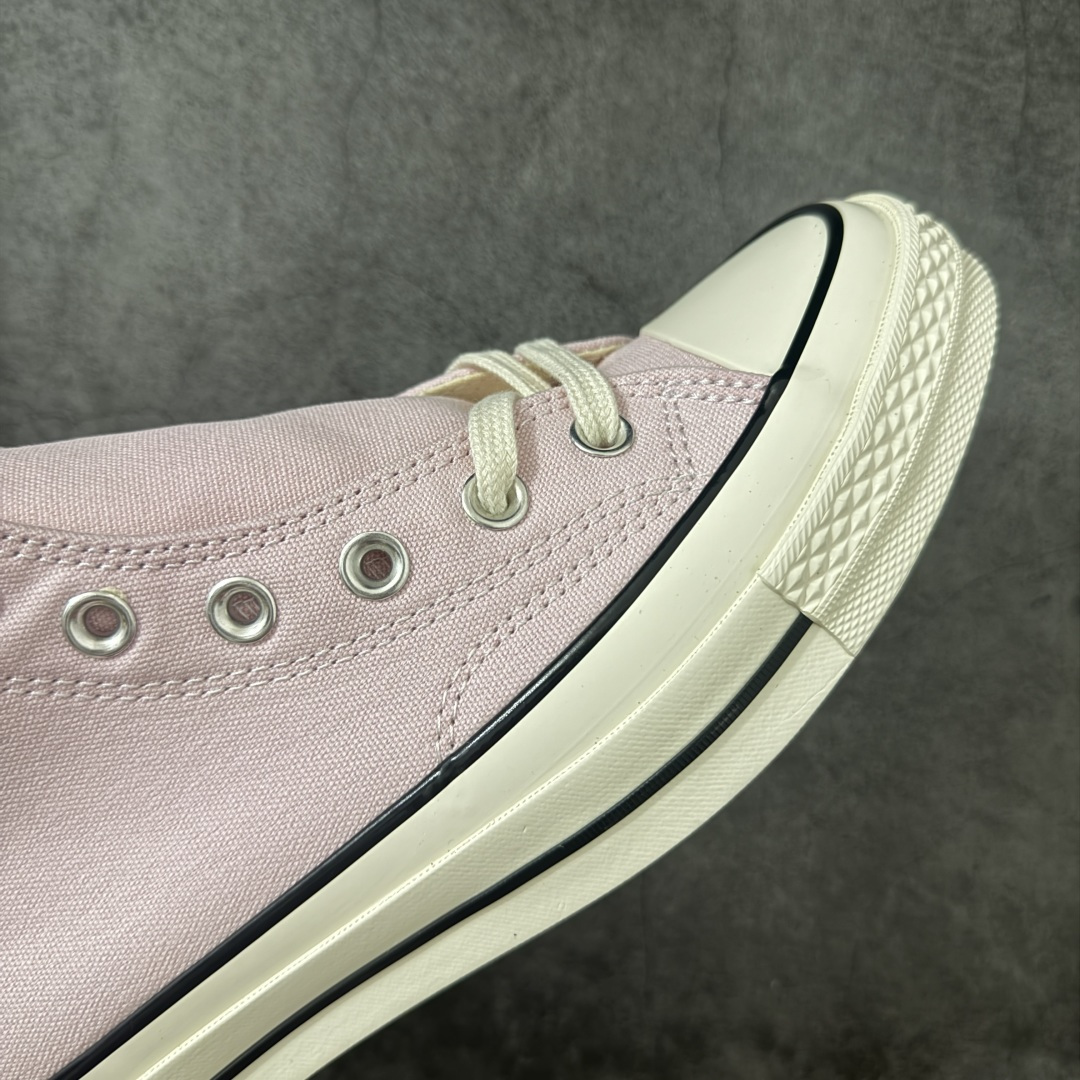 图片[6]-【虎扑版】 越南订单 裸鞋圈专属版本 Converse Chuck All Star 1970S 经典款潮流耐磨帆布鞋 经典永不过时 十年老厂出品 平台正品订单 超稳定的品控清洁度 全套原厂材料配置 原厂硫化工艺 油性扁平尖头 原厂楦头纸板数据 一体化超软蓝底加持 超软EVA鞋垫 后掌灰色缓震胶 脚感一比一还原 耐磨橡胶大底 越南产内外标 原盒黑色吊牌 超高清洁度 随意冲正 如有更好白送 偏大一码 尺码：35 36 36.5 37 37.5 38 39 39.5 40 41 41.5 42 42.5 43 44-选品中心