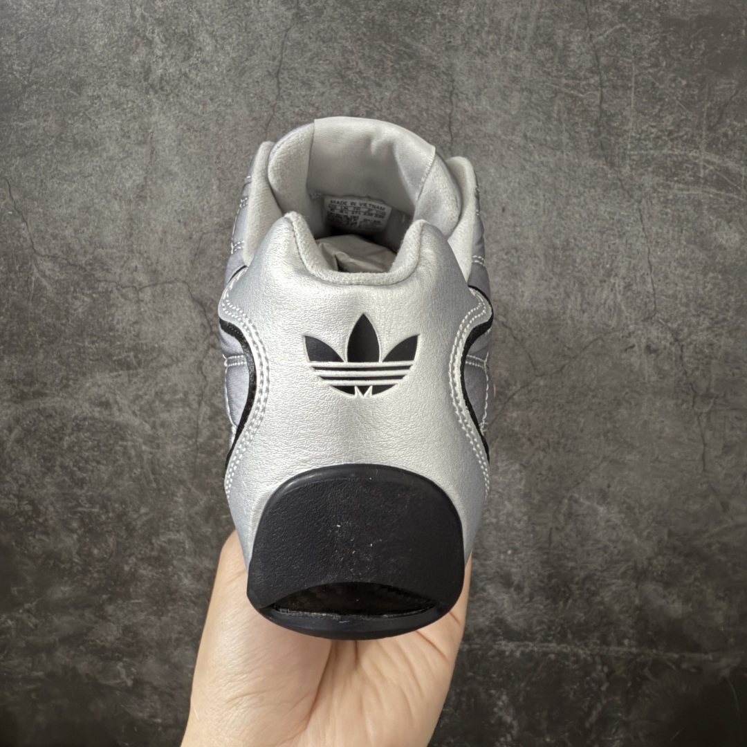 图片[4]-【渠道纯原版】Adidas Originals Adiracer Lo 阿迪达斯潮流防滑耐磨休闲跑步鞋 市售最高版本 注意区分通货 原厂原数据版型 皮料切割干净无任何毛边 鞋型细节完美 超高清洁度 货号：JS0284 尺码：35.5 36 36.5 37 38 38.5 39 40 40.5 41 42 42.5 43 44 44.5 45-选品中心