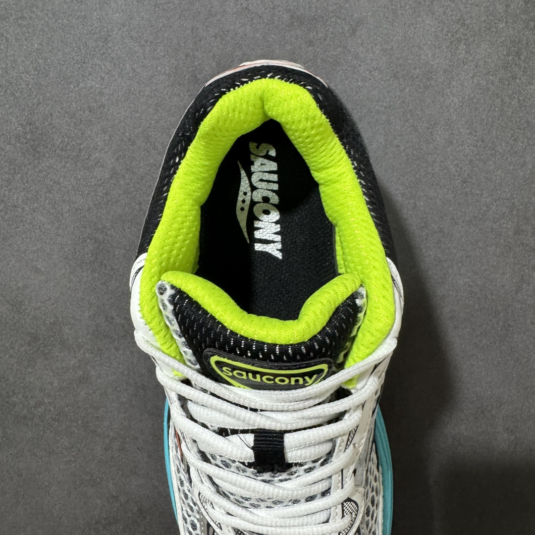 图片[6]-【公司级】SauconyPROGRID OMNI 9👟 索康尼的「Omni全擎」系列复古休闲减震跑步鞋情侣舒适怀旧厚底增高老爹运动鞋 这款鞋以其简约而不简单的设计，成为了复古风潮中的一抹亮色。鞋款采用网布、皮革以及大面积的TPU网纱材质，搭配热烈的颜色组合，非常适合秋冬季穿着。细节处的天蓝色点缀，为整鞋增添了一抹亮色。📏 鞋楦适中，适合大部分人的通勤穿搭。亲测尺码不偏，喜欢宽松脚感的建议选择大半码。🌈 这款复古风格的跑鞋，不仅传承了经典的稳定系跑鞋设计，还融入了现代时尚元素，无论是日常穿搭还是运动穿着，都是不错的选择。 货号：S70739-2 尺码： 40-45-选品中心