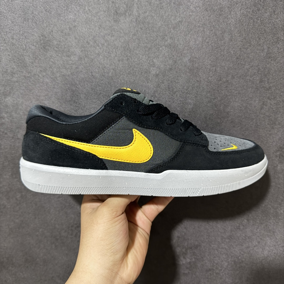 【公司级】Nike SB Force 58 硫化杯底 传统篮球风格板鞋 Nike SB Force 58 男/女滑板鞋采用包边设计 经久耐穿 硫化结构则有效提升灵活性 穿上这款创意力作 助你耀动街头 采用帆布和翻毛皮组合材料 融入打孔设计 为你打造彰显经典篮球风范的整体造型 货号：DV5477-009 尺码：36 36.5 37.5 38 38.5 39 40 40.5 41 42 42.5 43 44 45-选品中心