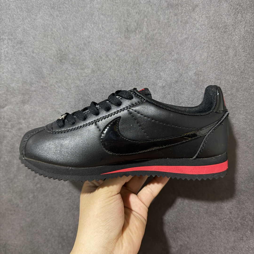 图片[2]-【公司级】Nk Classic Cortez 经典阿甘休闲跑步鞋 纯粹而执着的精神，使得Cortez种在了一代人的心里，无论是否喜欢它复古的鞋型，一双Nike Classic Cortez总是能让人难以抗拒，将他摆在鞋柜 货号：905614-012 尺码：36-45 带半码-选品中心