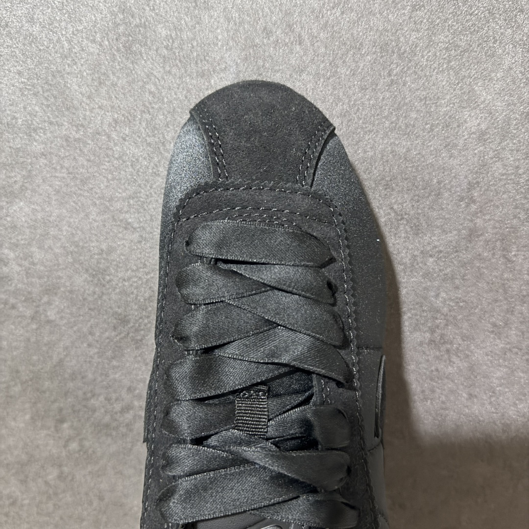 图片[5]-【公司级】Nk Classic Cortez 经典阿甘休闲跑步鞋 纯粹而执着的精神，使得Cortez种在了一代人的心里，无论是否喜欢它复古的鞋型，一双Nike Classic Cortez总是能让人难以抗拒，将他摆在鞋柜 货号：FV5420-002 尺码：36-45 带半码-选品中心