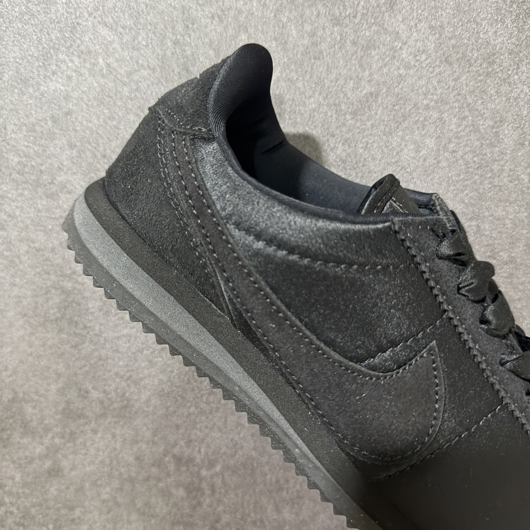 图片[7]-【公司级】Nk Classic Cortez 经典阿甘休闲跑步鞋 纯粹而执着的精神，使得Cortez种在了一代人的心里，无论是否喜欢它复古的鞋型，一双Nike Classic Cortez总是能让人难以抗拒，将他摆在鞋柜 货号：FV5420-002 尺码：36-45 带半码-选品中心