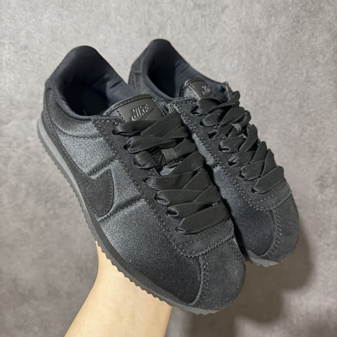 【公司级】Nk Classic Cortez 经典阿甘休闲跑步鞋 纯粹而执着的精神，使得Cortez种在了一代人的心里，无论是否喜欢它复古的鞋型，一双Nike Classic Cortez总是能让人难以抗拒，将他摆在鞋柜 货号 尺码：36-45 带半码-选品中心