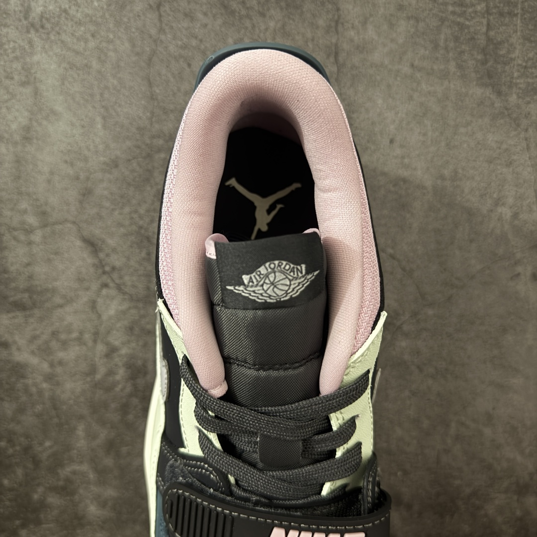 图片[8]-【纯原N版】Air Jordan Legacy AJ312 Low 低帮复古篮球鞋 CD7069-007 市场最强独一档产物 全套原纸板楦头开发 原厂大底磨具加持立体防滑纹理 原档数据后跟TPU子母扣魔术贴 原装可视Air Sole气垫 原汁原味最完美的312代版型 唯一正确鞋头趴度弧度高度鞋身腰线 进口港宝加持 后跟自然饱满 全鞋荧光划线卡点 追求极致完美 每一双都是工艺品 多重QC质检 超越公司货的品控标准 实实在在的免检产品 鞋身采用了皮革材质打造 横跨鞋面的魔术贴十分吸睛 侧面的Swoosh Logo的一部分被鞋面遮挡了一部分 颇具玩味 魔术贴上标有NK标识 而鞋舌上是Jordan的经典红色飞翼Logo 后跟和鞋底均采用了AJ3的设计 后跟上同样也使用了经典的爆裂纹图案 尺码：36-47.5-选品中心