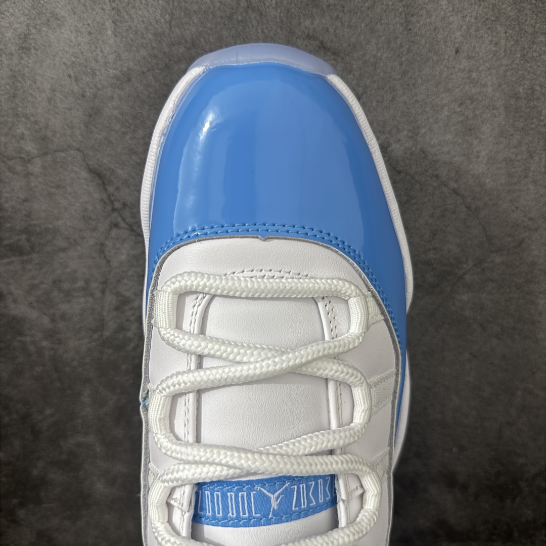 图片[5]-【原厂版】Air Jordan 11 Retro AJ11复刻白蓝 货号：FV5104-100   原楦原档案数据开模打造 原厂中底拉帮钢印 原厂漆皮 防冻不开裂 头层皮料 原装鞋撑 水晶大底正确色度色泽 原楦原数据刺绣 原厂车缝走线及对位 毫厘不差 飞人logo采用原数据电脑刺绣 原装正品碳纤维真实碳板 增强抗扭 原内标 原盒标 正确官方原盒 原厂防氧化水晶外底 原厂配套厂全掌solo气垫 尺码：40 40.5 41 42 42.5 43 44 44.5 45 46 47.5 48.5-选品中心