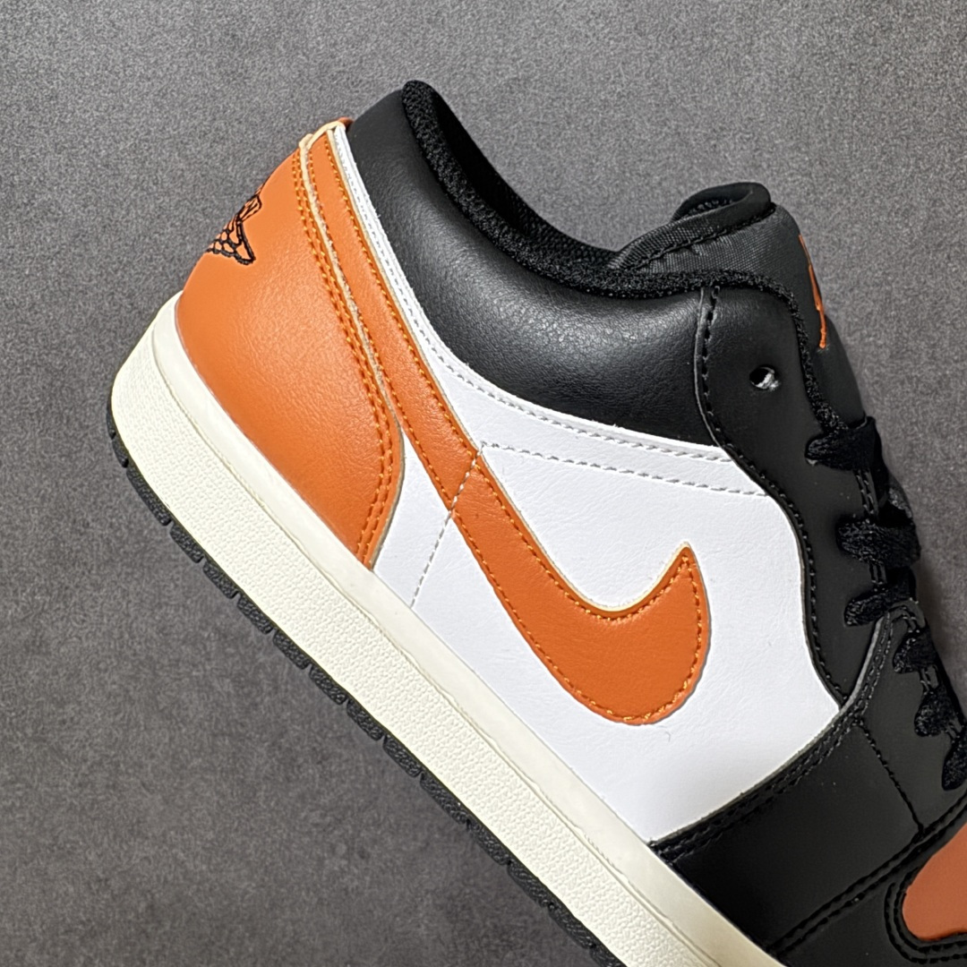 图片[7]-【H11纯原】Nike Air Jordan 1 Low SE AJ1 乔一 舒适贴合 防滑耐磨 低帮 复古篮球鞋 货号：553558-081 尺码：35.5 36 36.5 37.5 38 38.5 39 40 40.5 41 42 42.5 43 44 45 46 47.5 #H11顶级纯原 纯原外贸平台特供订单 #全套原纸板楦头开发 #原厂特供材料配套加持 #确保原汁原味 完美呈现版型 #原档数据独家私模大底 #男女鞋同步官方开发至48.5 #原装进口轻量化鞋垫 #进口港宝加持 后跟自然饱满 还原公司包裹性 #鞋面采用原装数据贴合技术 #全方位贴合包裹脚型 #鞋跟部鞋底牵引设计 #提供强大的抓地性能 #更适应不同实战场地路面-选品中心