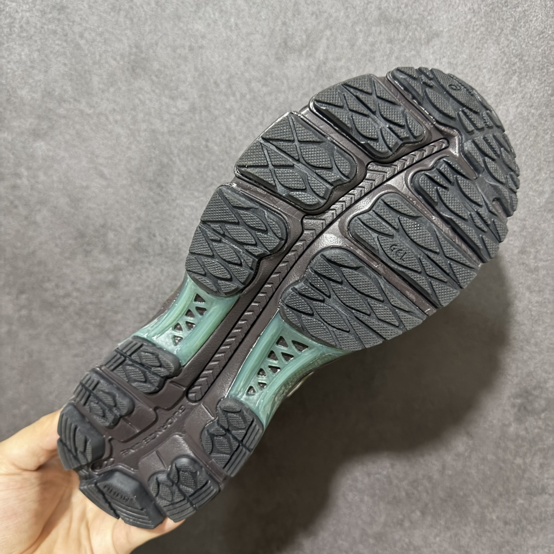 图片[9]-【公司级】Asics Gel-Kayano 12.1 亚瑟士 运动休闲透气专业跑鞋 采用工程弹性双层再生针织密度鞋面材质 后跟3D可视GEL缓震乳胶物料 升级FF BLAST PLUS全新缓震中底部位科技材质 外置高耐磨橡胶外底 稳步升级 跑出节奏 货号：1203B108-020 尺码：36-46-选品中心