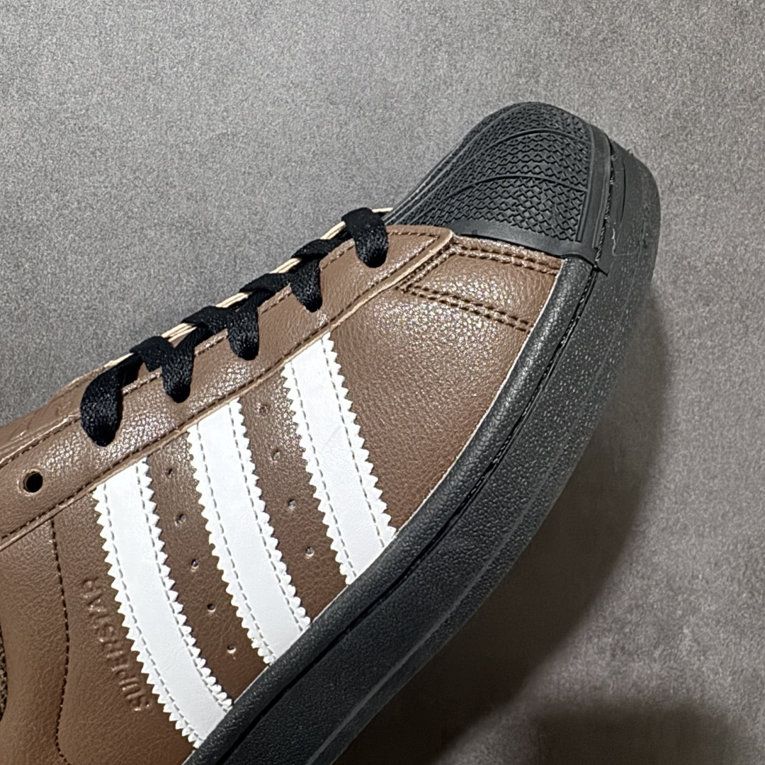图片[8]-【公司级】Adidas Originals Superstar II全新配色 贝壳头休闲板鞋 独家控货 平台正单 全鞋百分百原材料 全鞋电脑针车 Logo针车间距针数原版一致 皮料切割冲裁零瑕疵 原鞋一致含胶量大底 原盒中文内外标 大几率过验 不对比市面只对比原鞋 货号：KI3569 尺码：35 36 36.5 37 38 38.5 39 40 40.5 41 42 42.5 43 44 44.5 45 46-选品中心