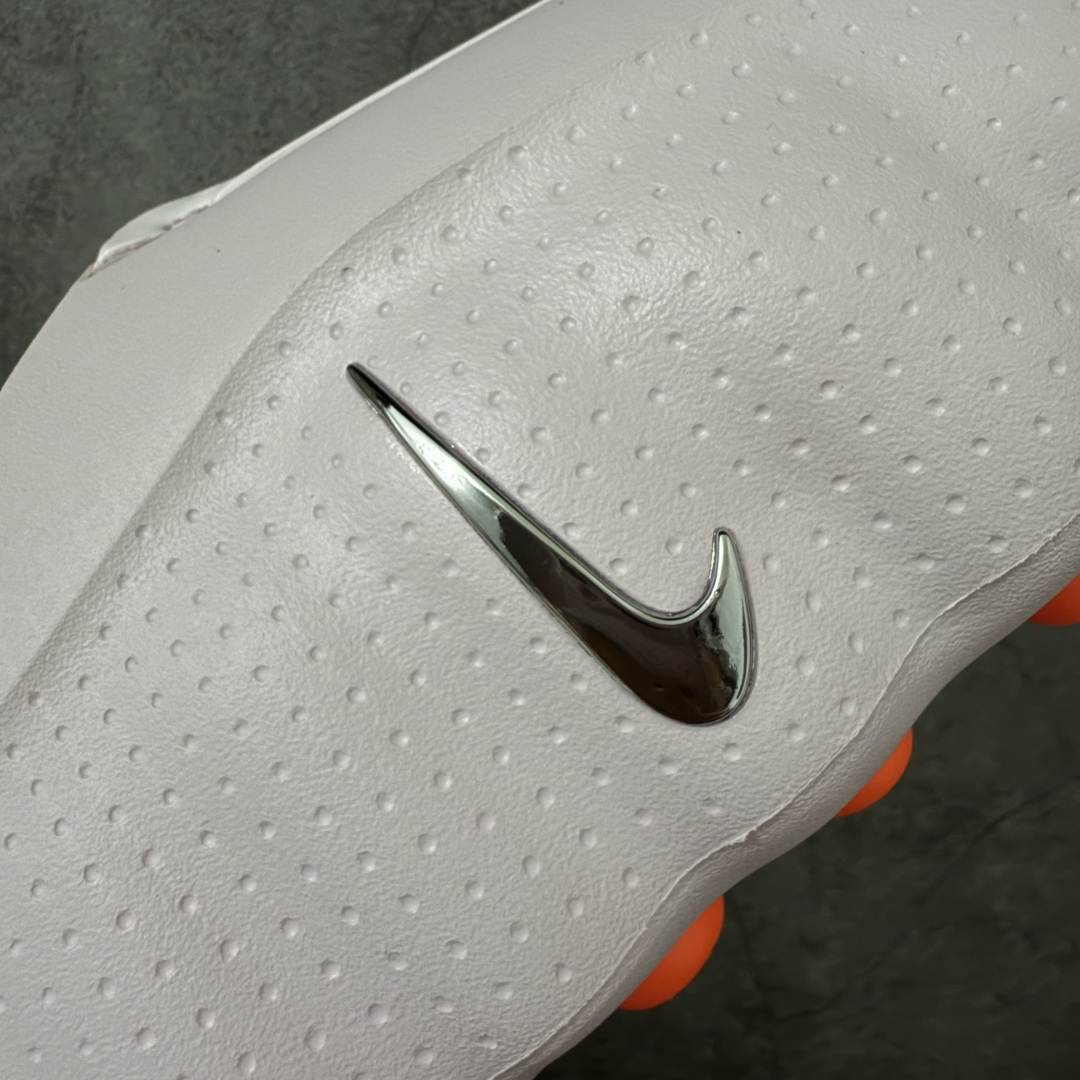 图片[3]-【XP纯原】Nike Mind 001 神经科学足底按摩包头拖鞋 晶洞黑蓝 HQ4309-610 同源ZP原材 匠心打造 🔹原厂MD一体发泡大底：全套原模开版，渐变雾面哑光喷漆，柔软回弹和ZP完全一致。 🔹22颗独立PEBAX泡棉按摩底：黑科技活塞式按摩脚感，踩下去的Q弹感和ZP无差。 🔹正确组合大底：鞋头前后跟橡胶贴片，耐磨防滑，细节还原到每一处。 🔹高还原细节：TPU电镀银Swoosh、针织透气鞋舌、高弹原鞋垫，清洁度拉满。 货号： IQ8502-001 尺码：36 36.5 37.5 38 38.5 39 40 40.5 41 42 42.5 43 44 44.5 45 46 47.5 48.5 ⚠️尺码提示：偏小一码，建议拍大一码，脚感更舒适。-选品中心