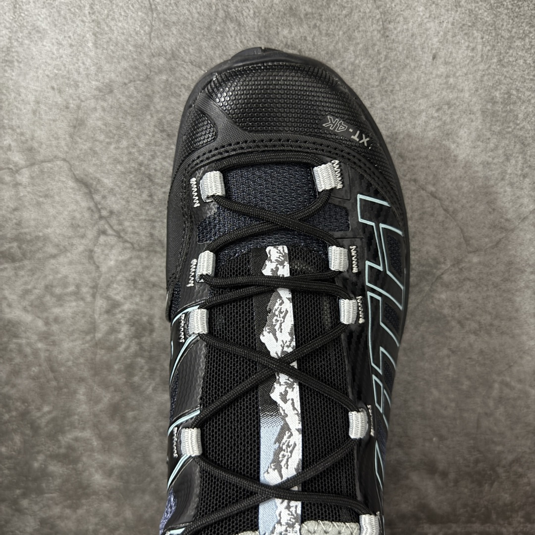 图片[5]-【纯原版】Salomon XT-4K Kith 萨洛蒙系列低帮城市越野机能透气休闲运动鞋 454508 鞋舌处附有迷你网眼袋收纳鞋绳以及下方的多色 Logo 标签 接着搭载奶油色 ACS 技术中底以及金色 TPU 塑料部件提升鞋款耐用性 中底与鞋面之间饰有海蓝色条状细节有效增添鞋款层次 最后应用黑色 Contragrip Chevron 外底完成鞋款设计 这次配色颇为高调 两款配色均以绚丽的渐变设计呈现 一款以粉紫渐变主打 另一款以黄绿渐变呈现 视觉效果相当吸睛 鞋面的使用玻璃纤维覆盖物加固 并通过细绳扣系带系统进行锁定 Salomon 的品牌logo 出现在脚后跟和前掌部位 中底虽然偏薄 但非常耐用 与模压塑料ACS 框架以及致密AC2 Muscle 鞋底单元结合 能够提供出色的支撑力和缓冲性 尺码：36 36.5 37.5 38 38.5 39 40 40.5 41 42 42.5 43 44 44.5 45-选品中心