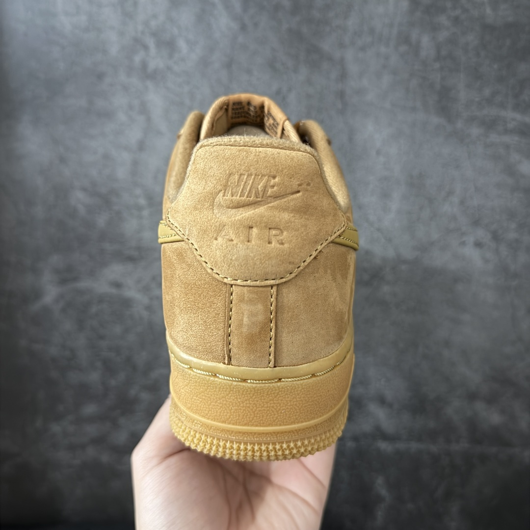 图片[4]-【RN纯原版】NK Air Force 1 Low 07 LV8 \”Wheat Flax\” 空军一号低帮 小麦色 CJ9179-200 全鞋原厂麂皮鞋面打造 原楦头原纸板 纯正空军版型 全掌内置蜂窝气垫 原盒配件 原厂中底钢印、拉帮完美 尺码：36 36.5 37.5 38 38.5 39 40 40.5 41 42 42.5 43 44 44.5 45 46-选品中心