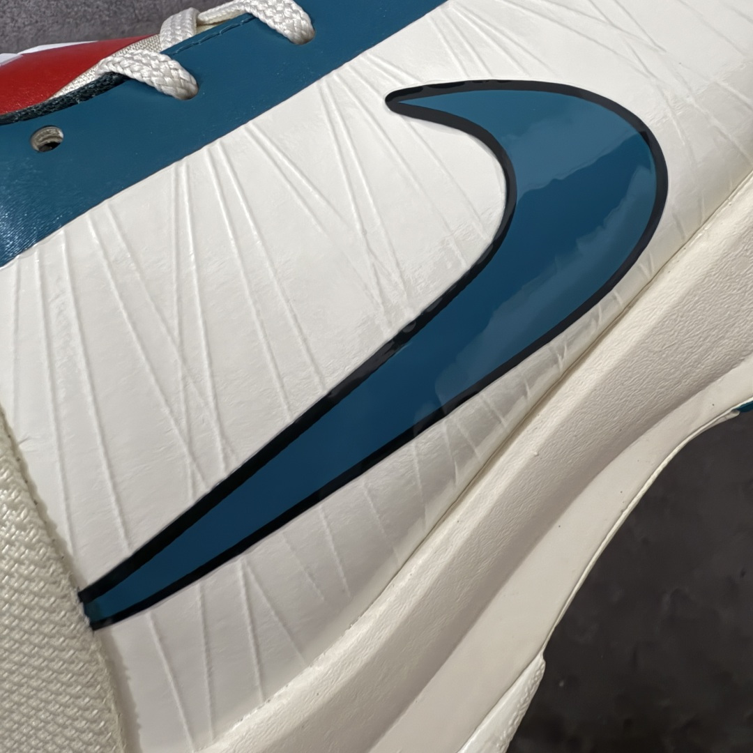 图片[4]-【S2纯原】Caitlin Clark x NK Zoom Kobe ZK5 科比5代 克拉克联名 米白蓝 IZ1852-100 Zoom Turbo气垫➕后掌EVA缓震 实战配置直接拉满 原楦纸板开发 鞋身流线型、后跟塑形 区分土肥圆 原档数据3D打印 鞋面细节匹配原版 全身鞋材卡料色独家定制 唯一正确喷漆SWOOSH NK专利Flyknit飞线科技，给予鞋身足够抗扭矩力 真实底模最大48.5 实战利器 专供海外市场 尺码：40 40.5 41 42 42.5 43 44 44.5 45 46 47.5 48.5 （脚宽、脚胖 建议买大半码）-选品中心