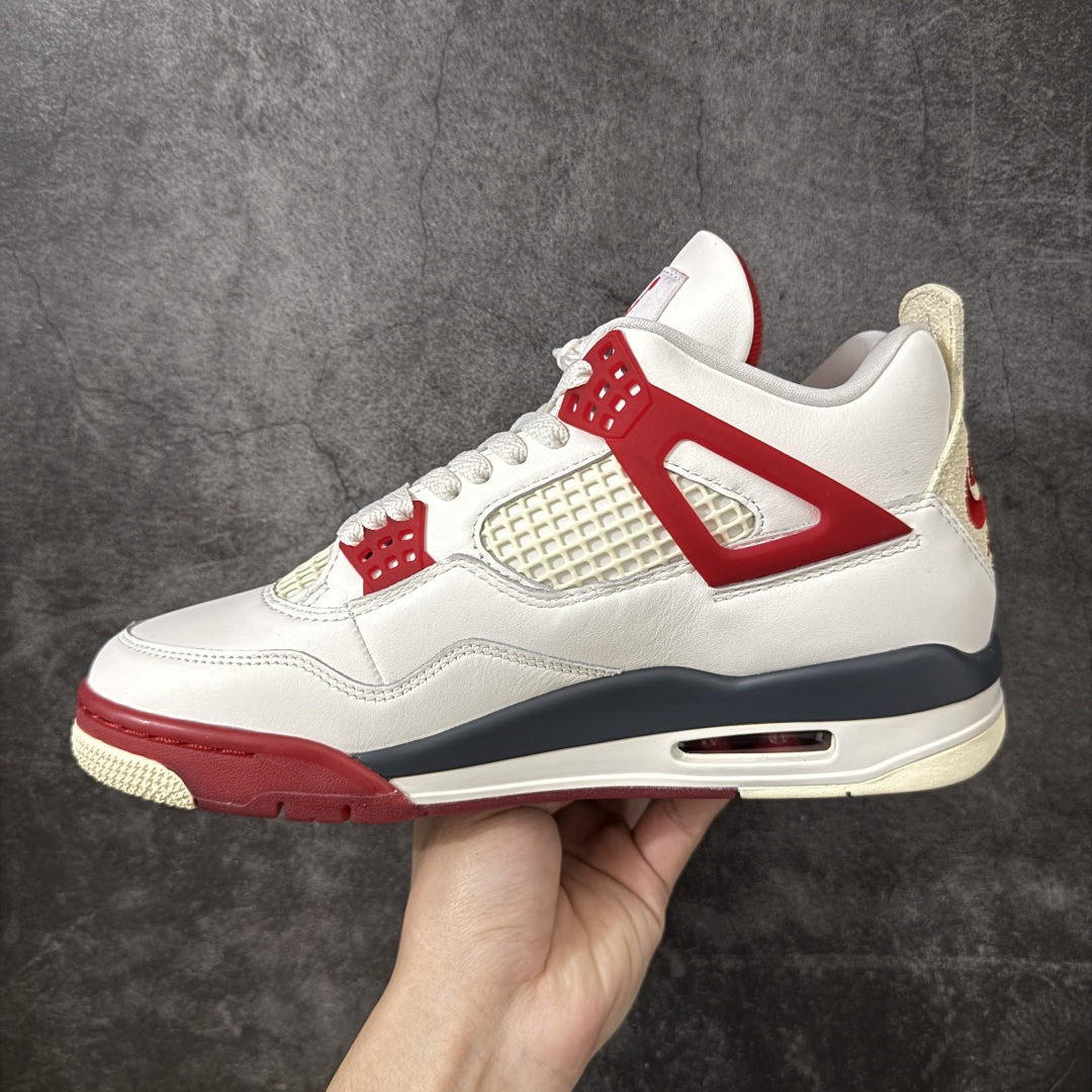 图片[2]-【莞顶LS版】Nigel Sylvester x Jordan Air Jordan AJ4 联名白砖红 IQ8055-100 圈内高端零售标杆 独家外贸特供 耗时半年巨作 全套原纸板楦头开发 原厂特供皮料加持 确保原汁原味 完美呈现四代版型 一比一鞋头弧度高度鞋身弧度 数据细节工艺流程均保持原鞋一致 原厂TPU网格鞋带扣 正确内里网布 菱角分明不变形无多余毛边 柔软性质感一致于原鞋 市场唯一原厂鞋扣模具 背面可见隐藏注塑口 原厂织唛标 原厂飞人电绣工艺 尾指中部跳三针 独家绑鞋带手法 印刷中底布 四线拉帮 米色美纹纸贴合固定 进口港宝加持 后跟自然饱满 全鞋荧光划线卡点 追求极致完美 每一双都是工艺品 多重QC质检 超越公司货的品控标准 实实在在的免检产品 尺码：40.5 41 42 42.5 43 44 44.5 45 45.5 46 47.5 48.5-选品中心
