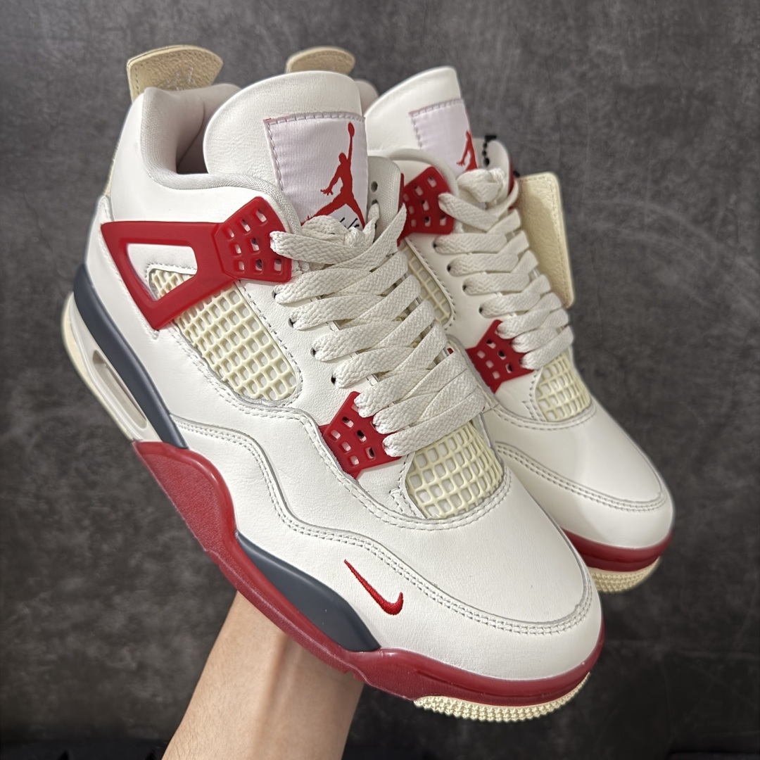 【莞顶LS版】Nigel Sylvester x Jordan Air Jordan AJ4 联名白砖红 IQ8055-100 圈内高端零售标杆 独家外贸特供 耗时半年巨作 全套原纸板楦头开发 原厂特供皮料加持 确保原汁原味 完美呈现四代版型 一比一鞋头弧度高度鞋身弧度 数据细节工艺流程均保持原鞋一致 原厂TPU网格鞋带扣 正确内里网布 菱角分明不变形无多余毛边 柔软性质感一致于原鞋 市场唯一原厂鞋扣模具 背面可见隐藏注塑口 原厂织唛标 原厂飞人电绣工艺 尾指中部跳三针 独家绑鞋带手法 印刷中底布 四线拉帮 米色美纹纸贴合固定 进口港宝加持 后跟自然饱满 全鞋荧光划线卡点 追求极致完美 每一双都是工艺品 多重QC质检 超越公司货的品控标准 实实在在的免检产品 尺码：40.5 41 42 42.5 43 44 44.5 45 45.5 46 47.5 48.5-选品中心