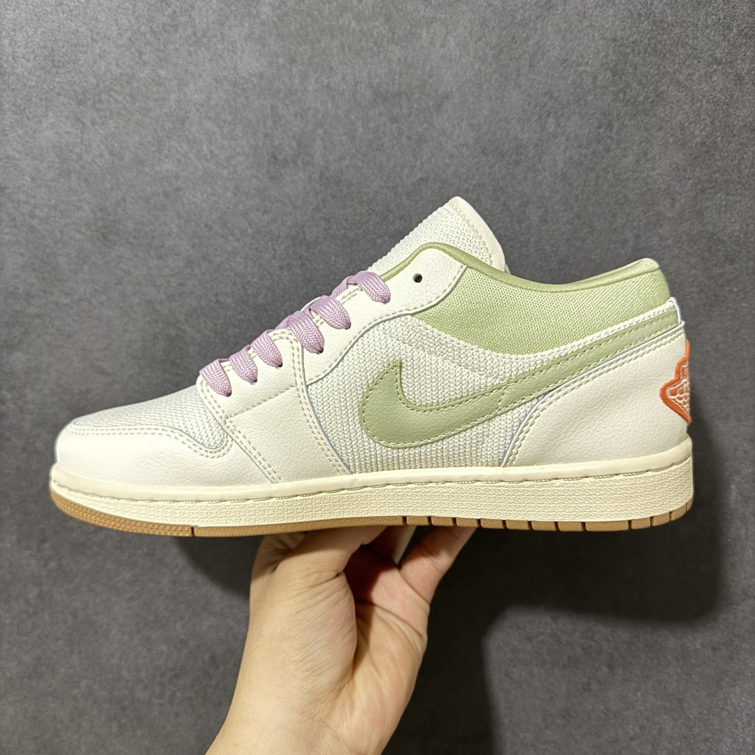 图片[2]-【K版纯原】Air Jordan AJ1 Low 低帮 II0569-100 全新流水线出品 市场第二梯队最强版 全部原鞋开发 原楦原纸板开发 全鞋电脑针车 原厂内置全掌气垫 原盒内在原标 唯一Zp原版鞋带绑法 免检产品 全新2022版型 全头层皮料 完美零毛边处理 原厂配置全掌气垫 价格定位良心 新配色陆续出货 尺码：36-46-选品中心