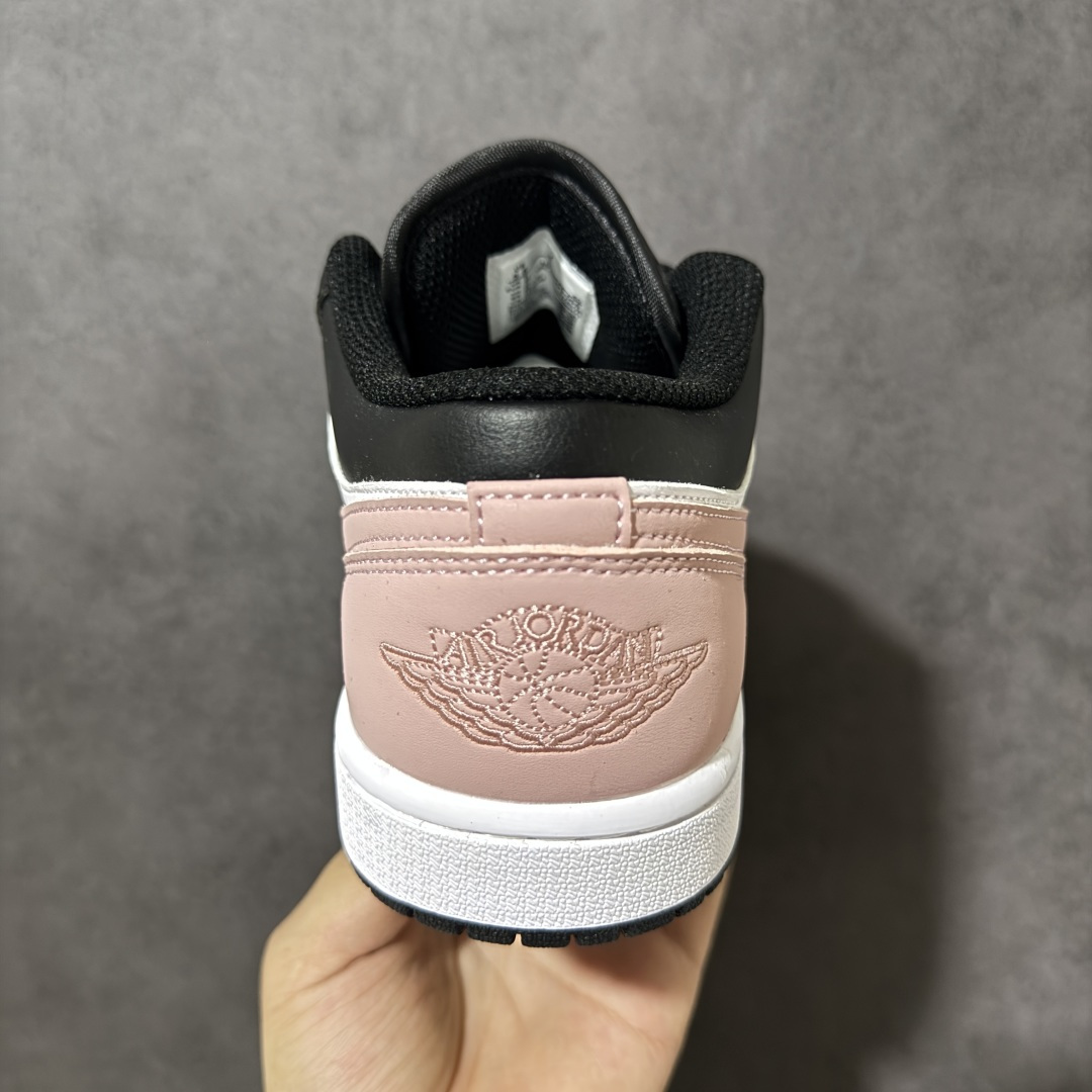 图片[4]-【H11纯原】Nike Air Jordan 1 Low SE AJ1 乔一 舒适贴合 防滑耐磨 低帮 复古篮球鞋 货号：553560-066 尺码：35.5 36 36.5 37.5 38 38.5 39 40 40.5 41 42 42.5 43 44 45 46 47.5 #H11顶级纯原 纯原外贸平台特供订单 #全套原纸板楦头开发 #原厂特供材料配套加持 #确保原汁原味 完美呈现版型 #原档数据独家私模大底 #男女鞋同步官方开发至48.5 #原装进口轻量化鞋垫 #进口港宝加持 后跟自然饱满 还原公司包裹性 #鞋面采用原装数据贴合技术 #全方位贴合包裹脚型 #鞋跟部鞋底牵引设计 #提供强大的抓地性能 #更适应不同实战场地路面-选品中心