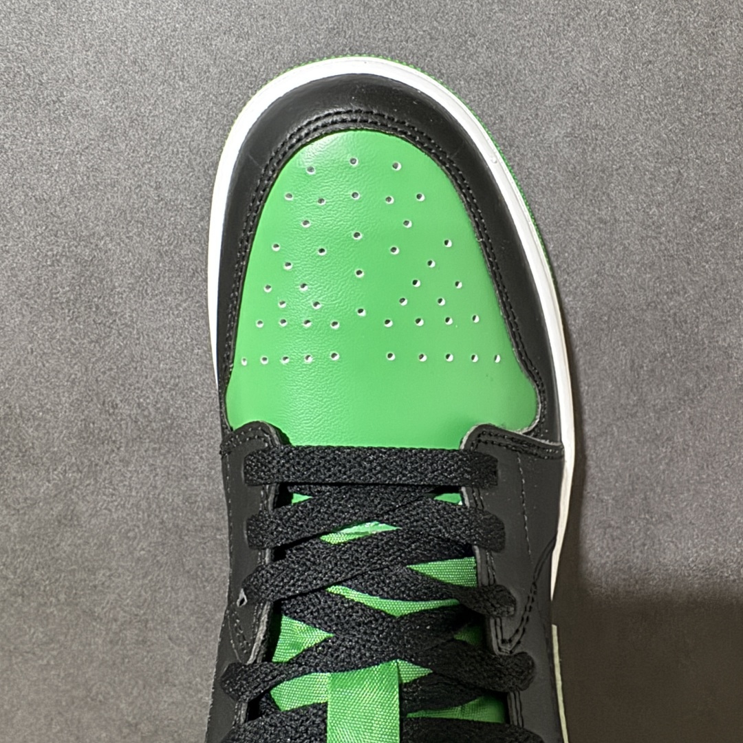 图片[5]-【H11纯原】Nike Air Jordan 1 Low SE AJ1 乔一 舒适贴合 防滑耐磨 低帮 复古篮球鞋 货号：553558-065 尺码：35.5 36 36.5 37.5 38 38.5 39 40 40.5 41 42 42.5 43 44 45 46 47.5 #H11顶级纯原 纯原外贸平台特供订单 #全套原纸板楦头开发 #原厂特供材料配套加持 #确保原汁原味 完美呈现版型 #原档数据独家私模大底 #男女鞋同步官方开发至48.5 #原装进口轻量化鞋垫 #进口港宝加持 后跟自然饱满 还原公司包裹性 #鞋面采用原装数据贴合技术 #全方位贴合包裹脚型 #鞋跟部鞋底牵引设计 #提供强大的抓地性能 #更适应不同实战场地路面-选品中心