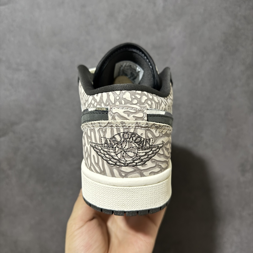 图片[4]-【公司级】Jordan Air Jordan 1 LOW SE V2 帆白宝蓝 低帮版型不挑脚型，鞋身荔枝纹质感拉满，大厂纯原品质出货 超高清洁度 皮料切割干净无任何毛边 细节完美 货号：IU2268-100 尺码：36 36.5 37 38 38.5 39 40 40.5 41 42 42.5 43 44 45 46-选品中心