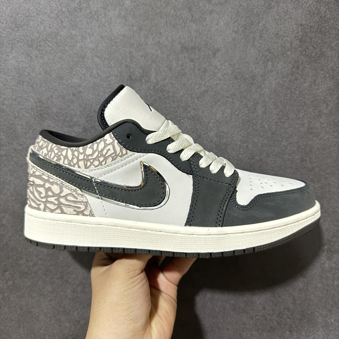 【公司级】Jordan Air Jordan 1 LOW SE V2 帆白宝蓝 低帮版型不挑脚型，鞋身荔枝纹质感拉满，大厂纯原品质出货 超高清洁度 皮料切割干净无任何毛边 细节完美 货号：IU2268-100 尺码：36 36.5 37 38 38.5 39 40 40.5 41 42 42.5 43 44 45 46-选品中心