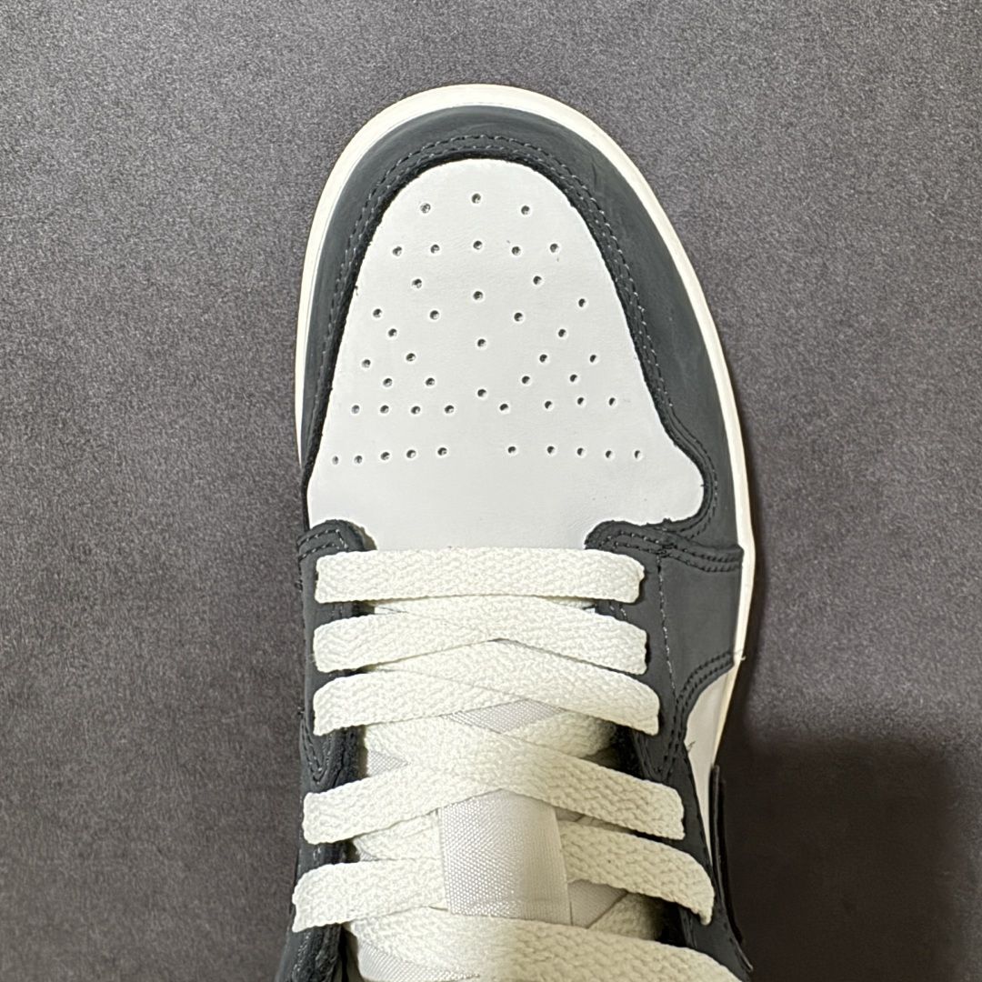 图片[5]-【公司级】Jordan Air Jordan 1 LOW SE V2 帆白宝蓝 低帮版型不挑脚型，鞋身荔枝纹质感拉满，大厂纯原品质出货 超高清洁度 皮料切割干净无任何毛边 细节完美 货号：IU2268-100 尺码：36 36.5 37 38 38.5 39 40 40.5 41 42 42.5 43 44 45 46-选品中心