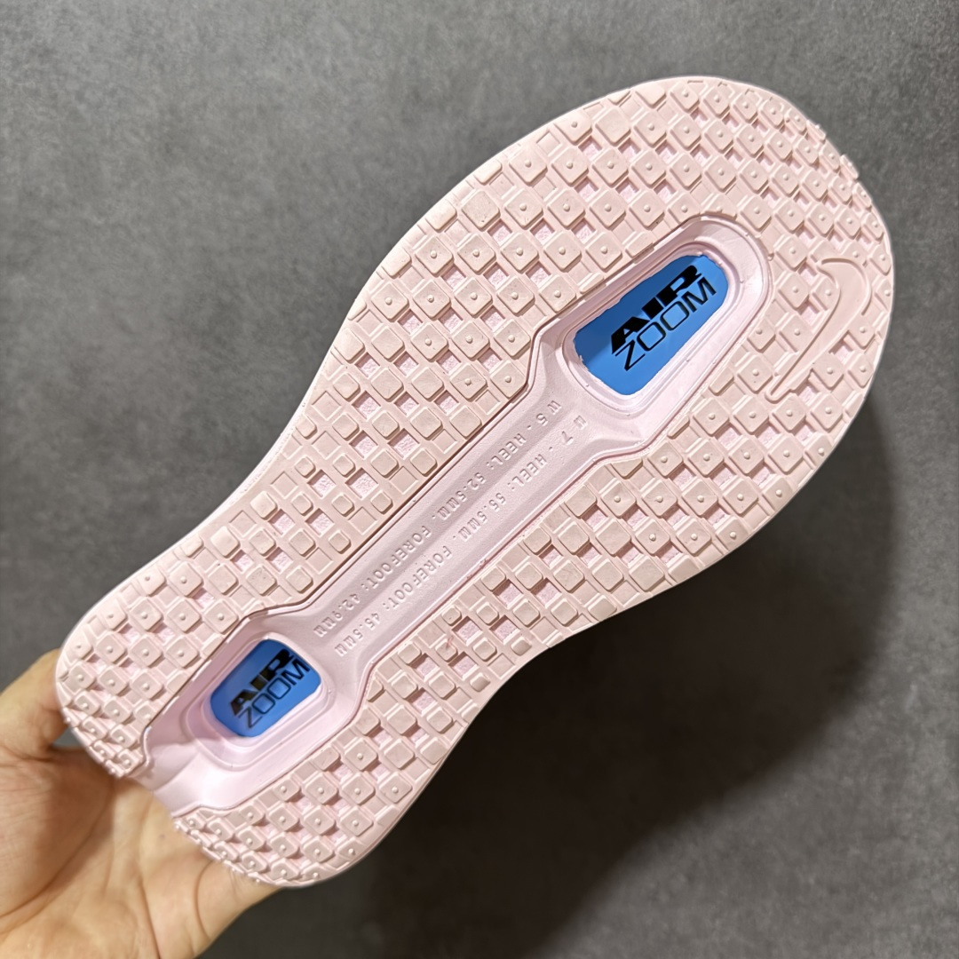 图片[9]-【公司级】Nike VOMERO PREMIUM 耐克 舒适减震防滑 低帮跑步鞋 全掌ReactX泡绵中底 前掌和后跟还配备了Air Zoom气垫单元 据说跑起来更快更舒适哦 这次最大的升级点 首次引入了ReactX泡绵 货号：HM5973-607 尺码：36 36.5 37.5 38 38.5 39 40 40.5 41 42 42.5 43 44 45-选品中心